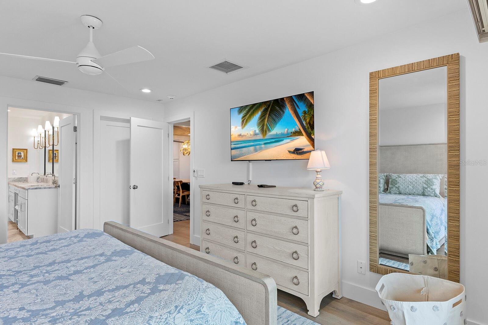 Image 21 of 40 For 6010 Boca Grande Causeway C32