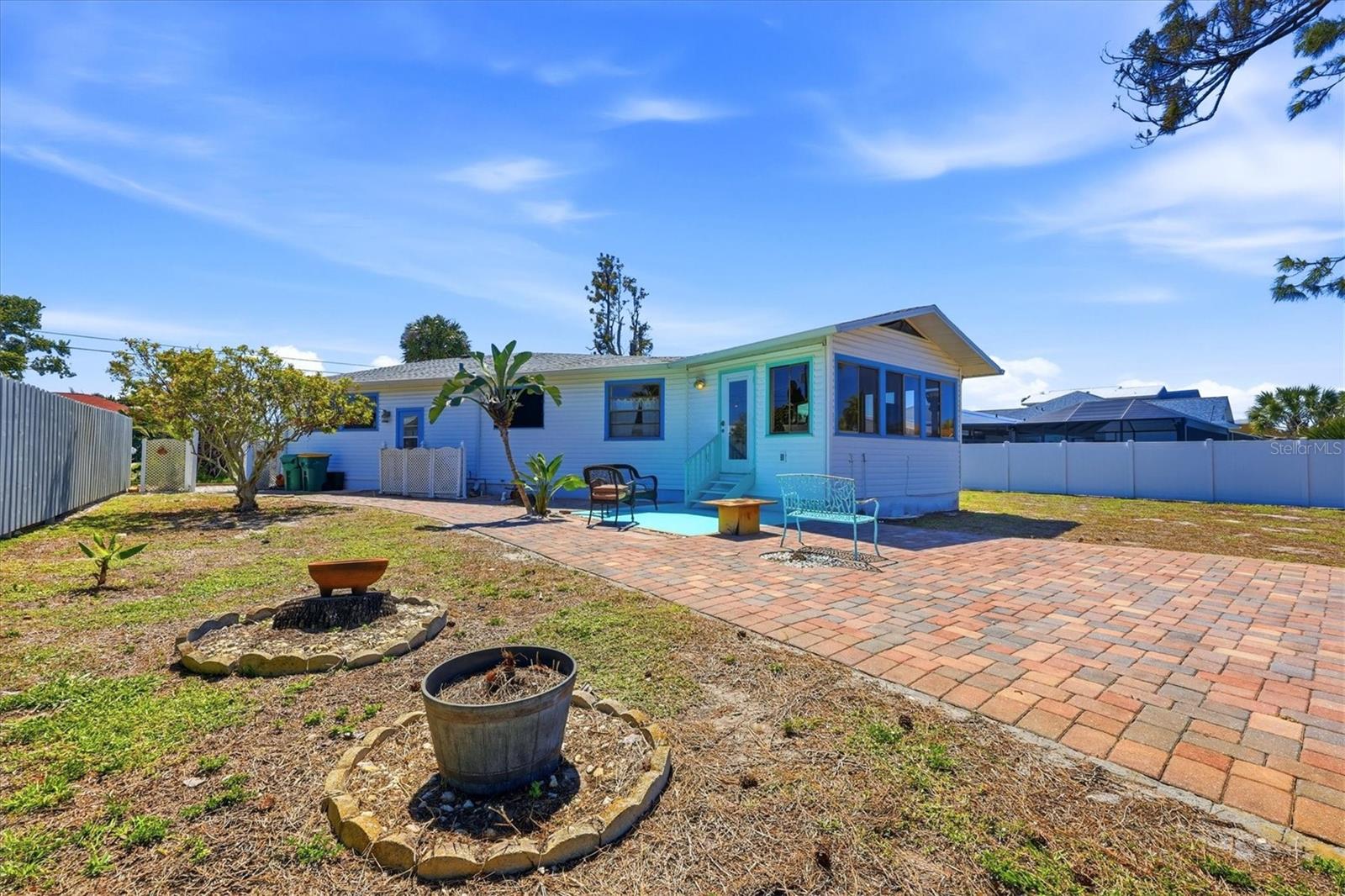 Image 34 of 58 For 1052 Kant Street