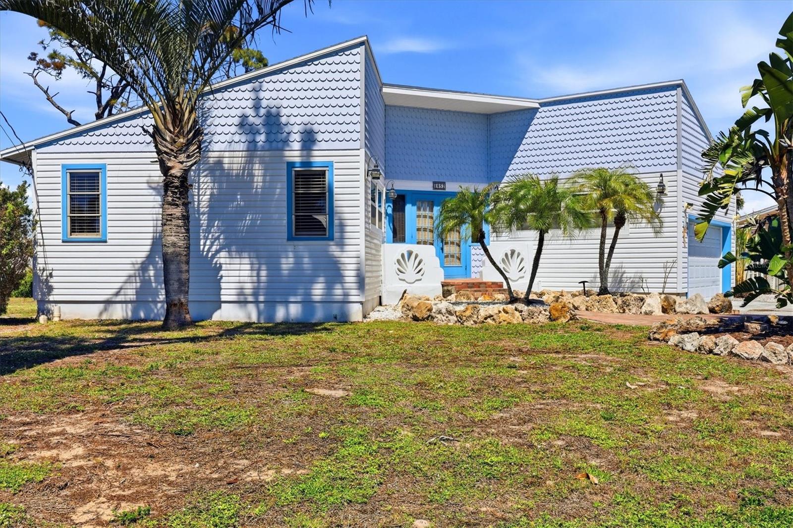 Image 4 of 58 For 1052 Kant Street