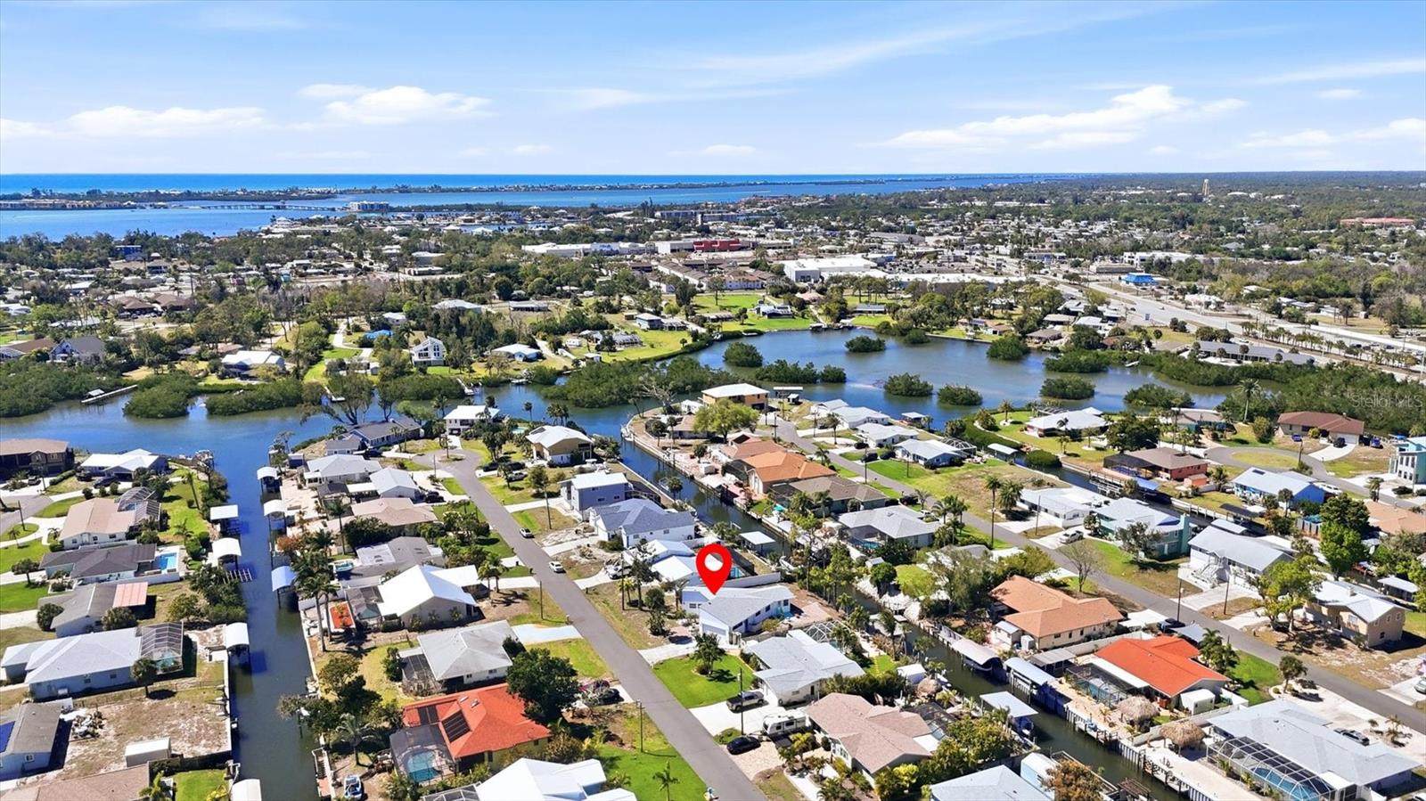 Image 49 of 58 For 1052 Kant Street