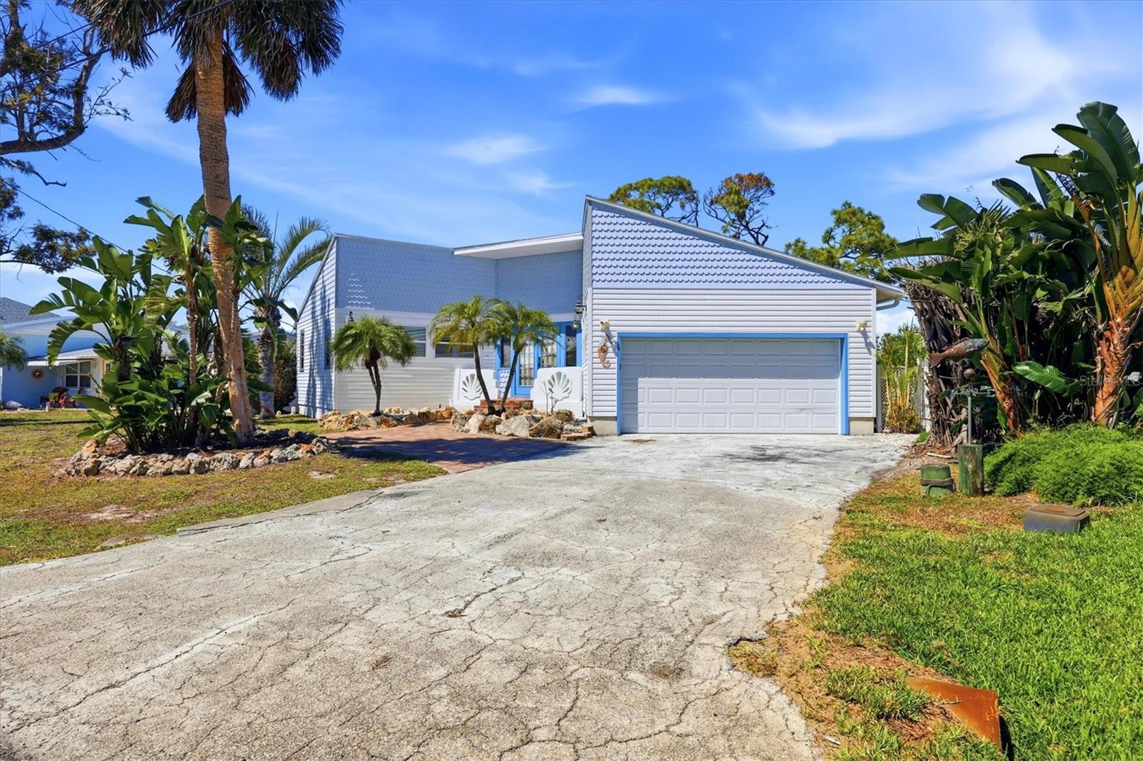 Image 5 of 58 For 1052 Kant Street