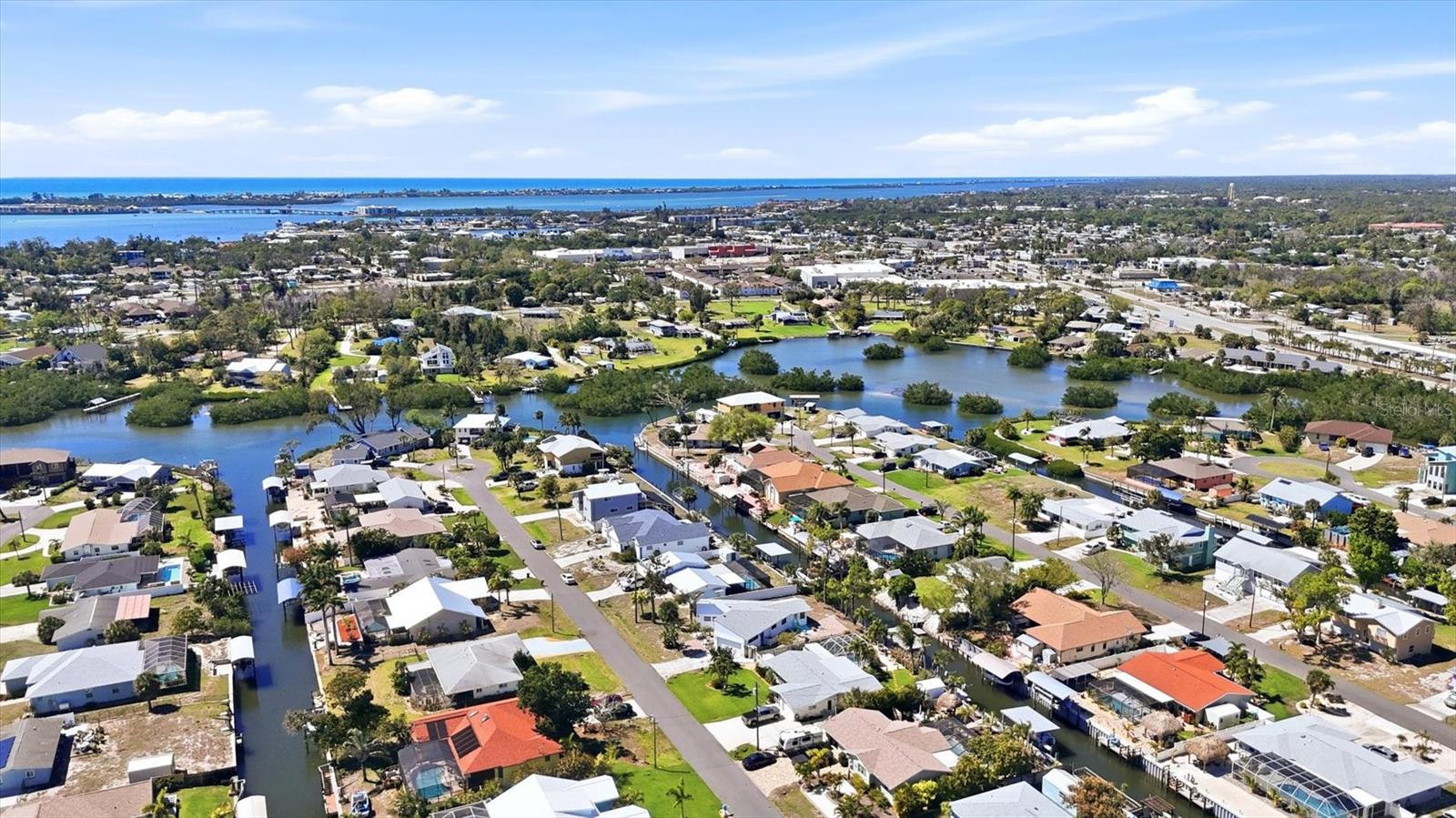 Image 50 of 58 For 1052 Kant Street