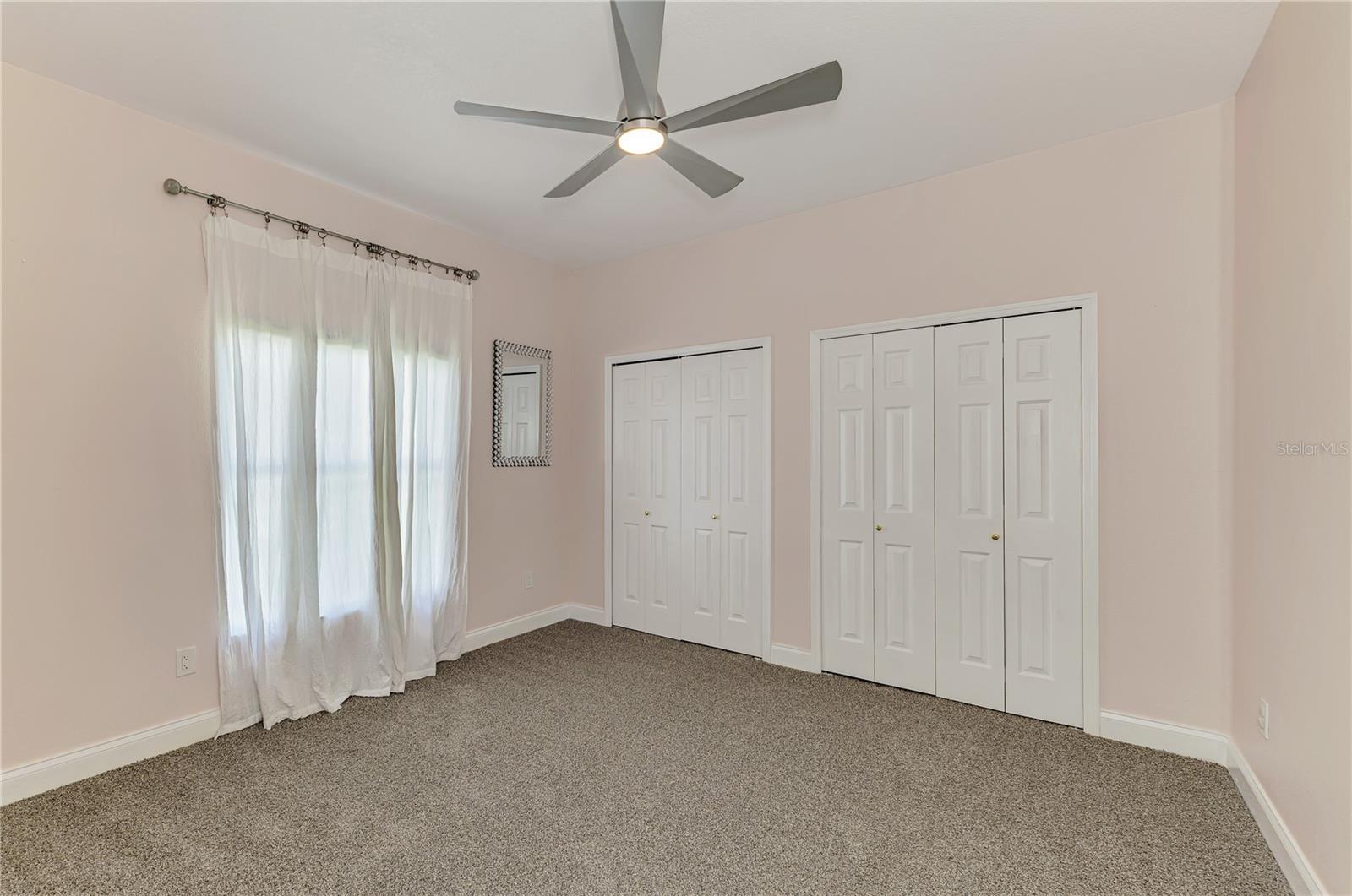 Image 52 of 74 For 202 Rotonda Boulevard N