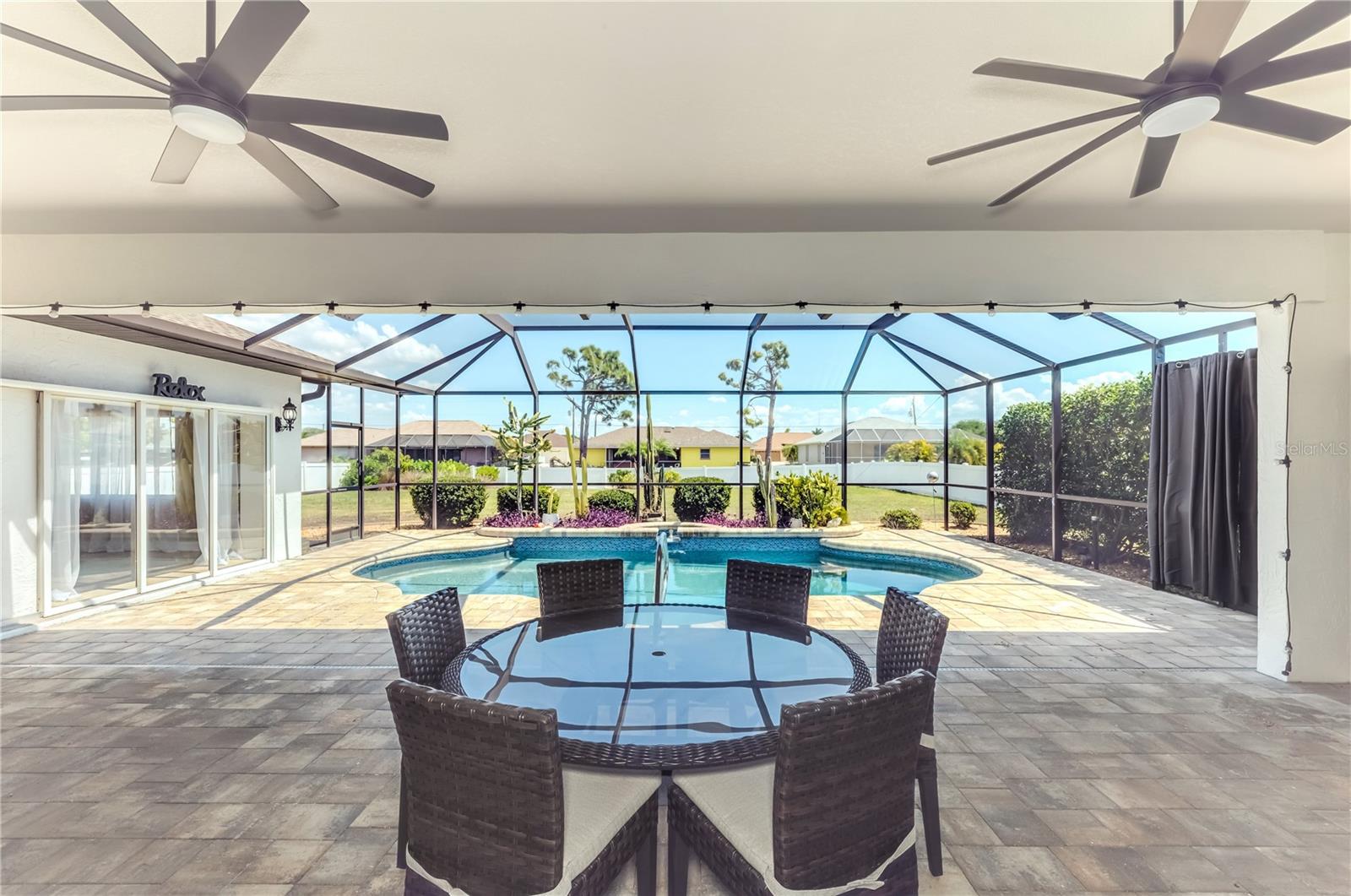 Image 55 of 74 For 202 Rotonda Boulevard N