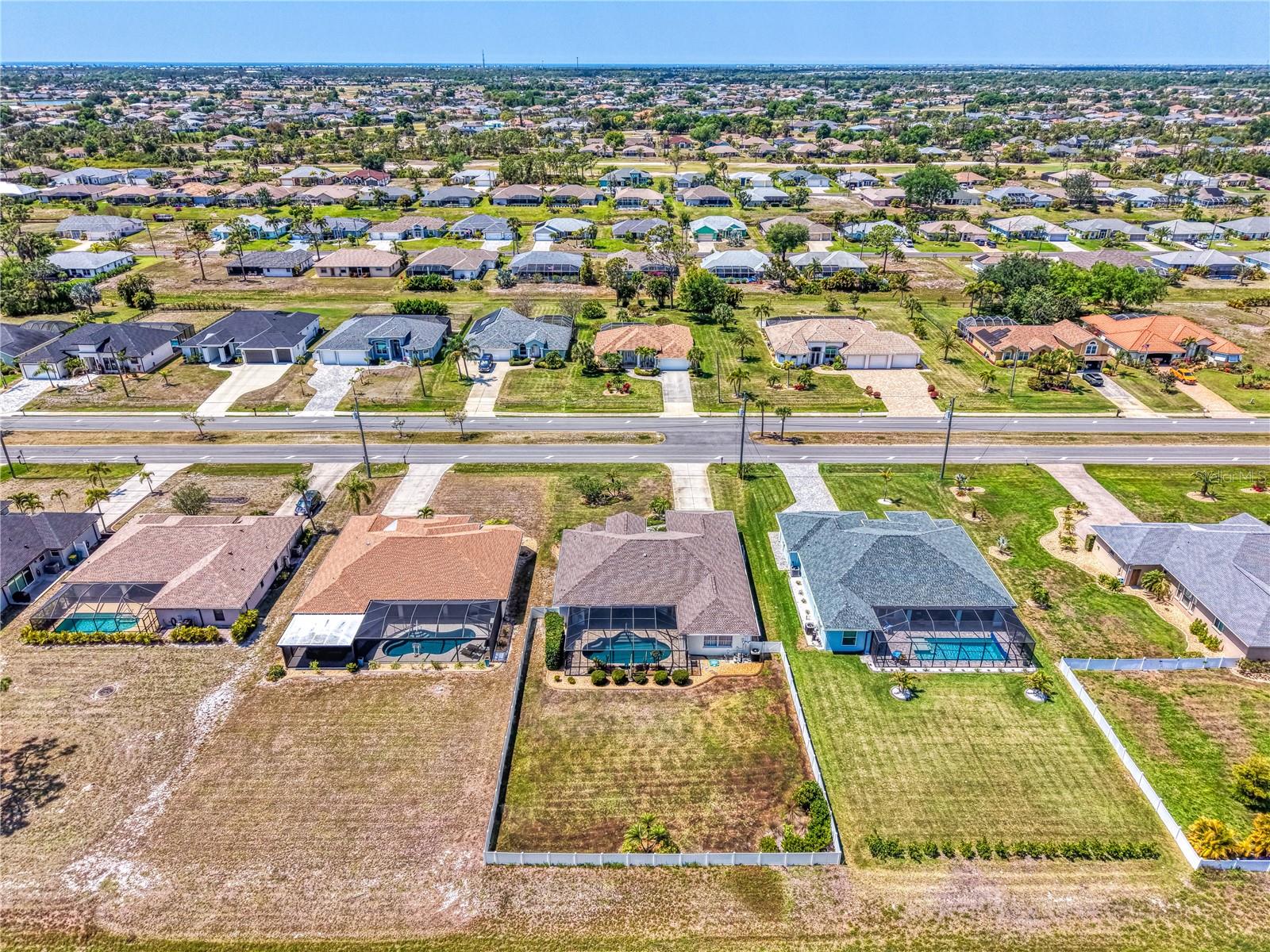 Image 68 of 74 For 202 Rotonda Boulevard N