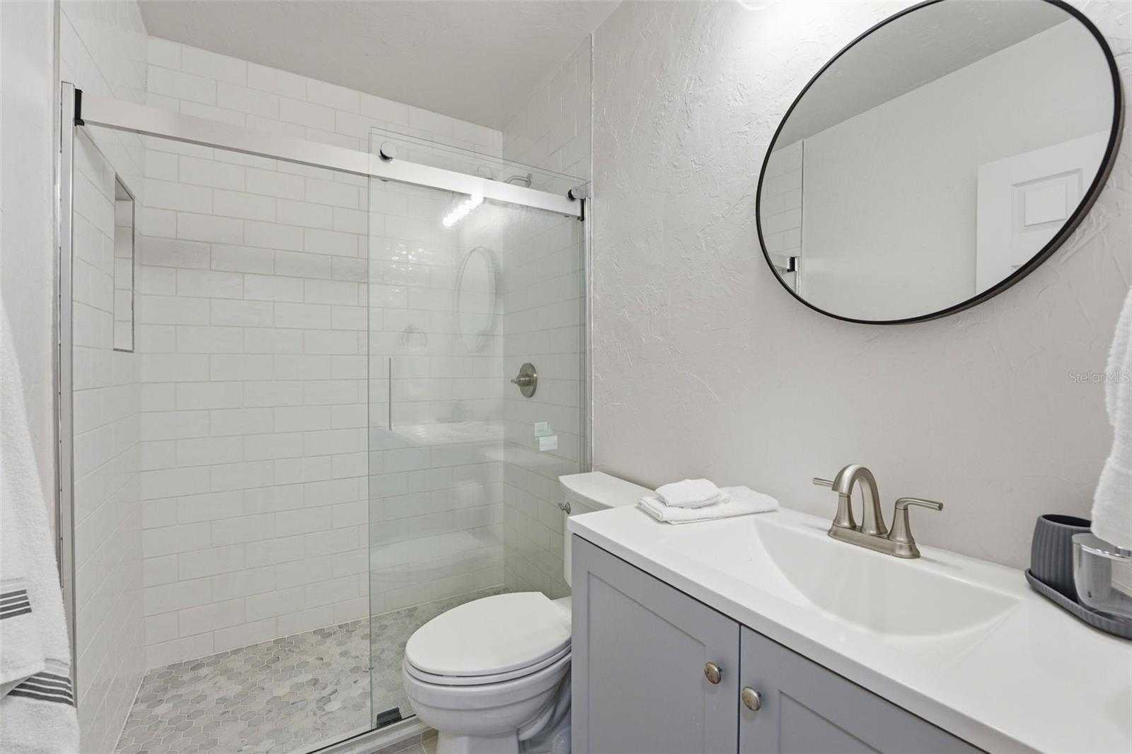 Image 19 of 41 For 1750 Winstan Avenue