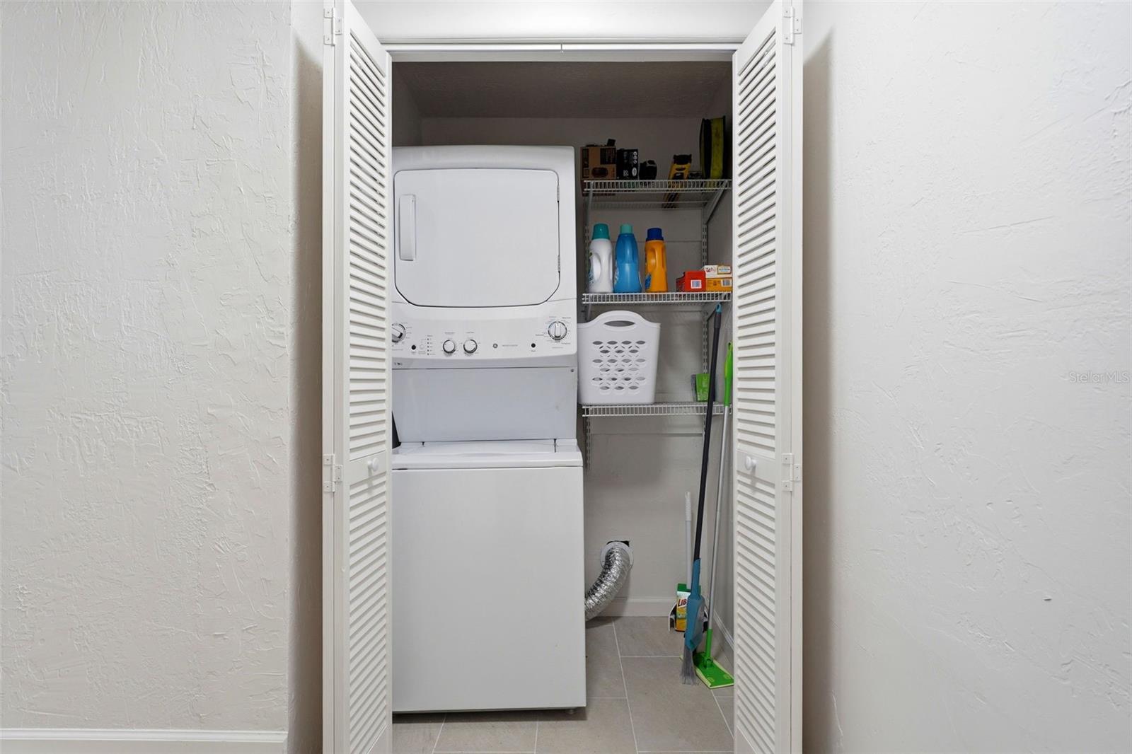 Image 26 of 41 For 1750 Winstan Avenue