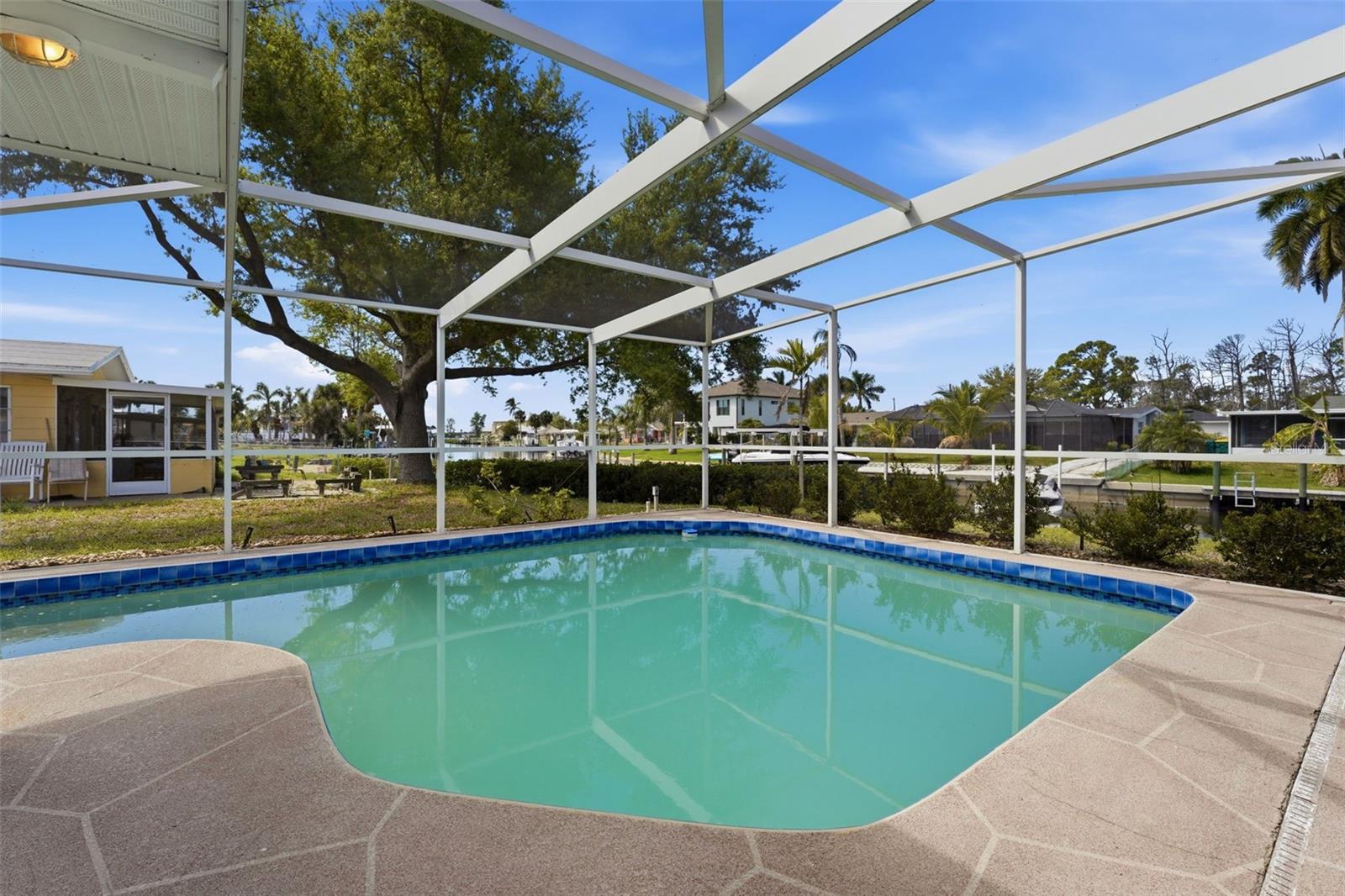 Image 31 of 41 For 1750 Winstan Avenue