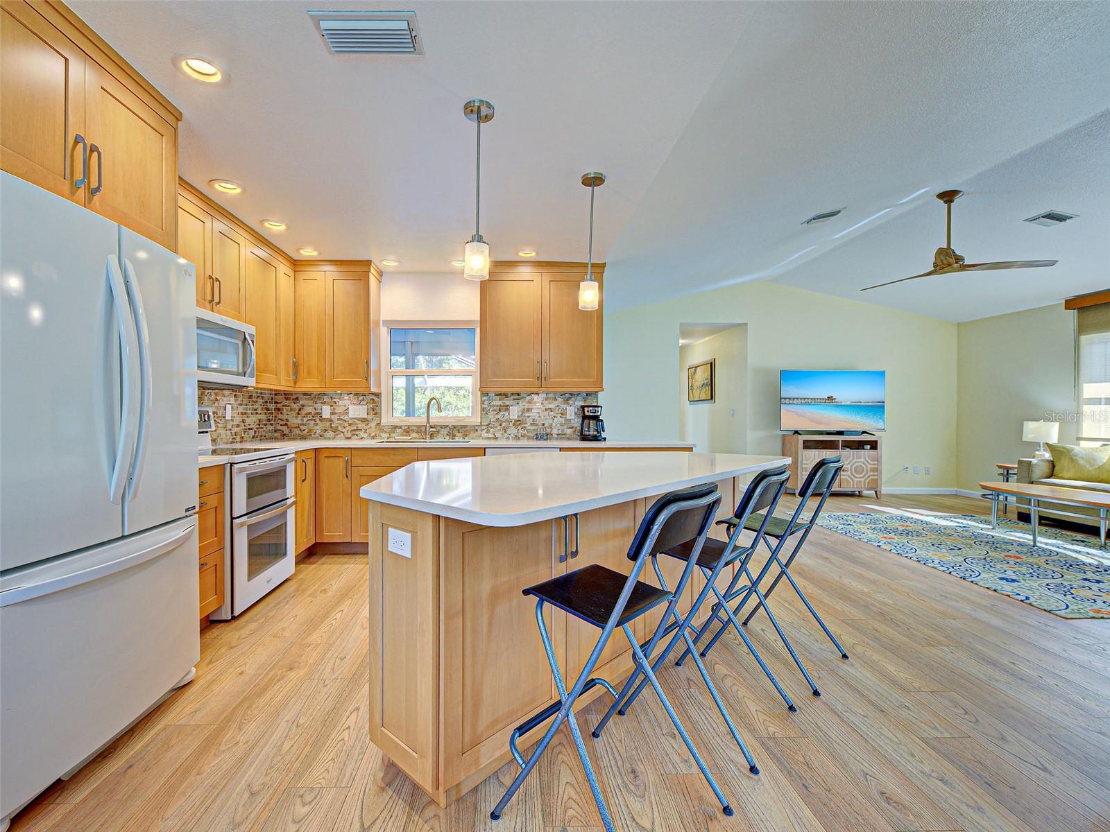 Image 12 of 60 For 940 Brengle Avenue