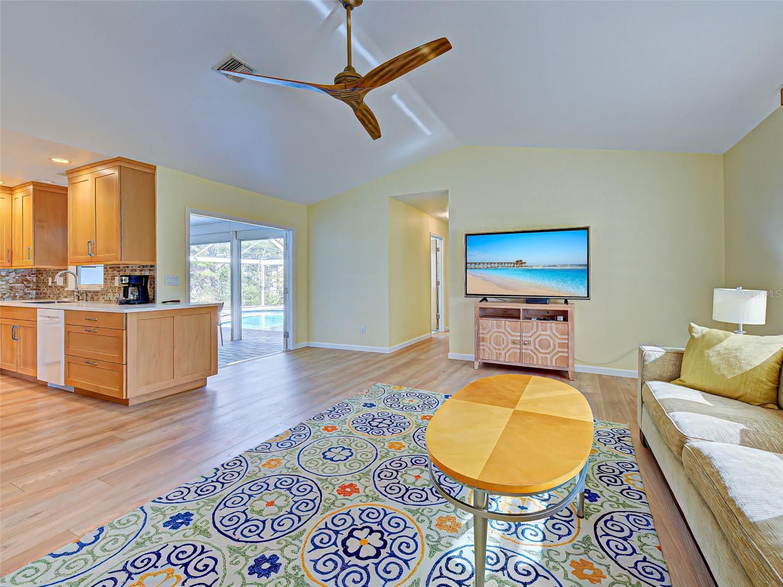 Image 18 of 60 For 940 Brengle Avenue