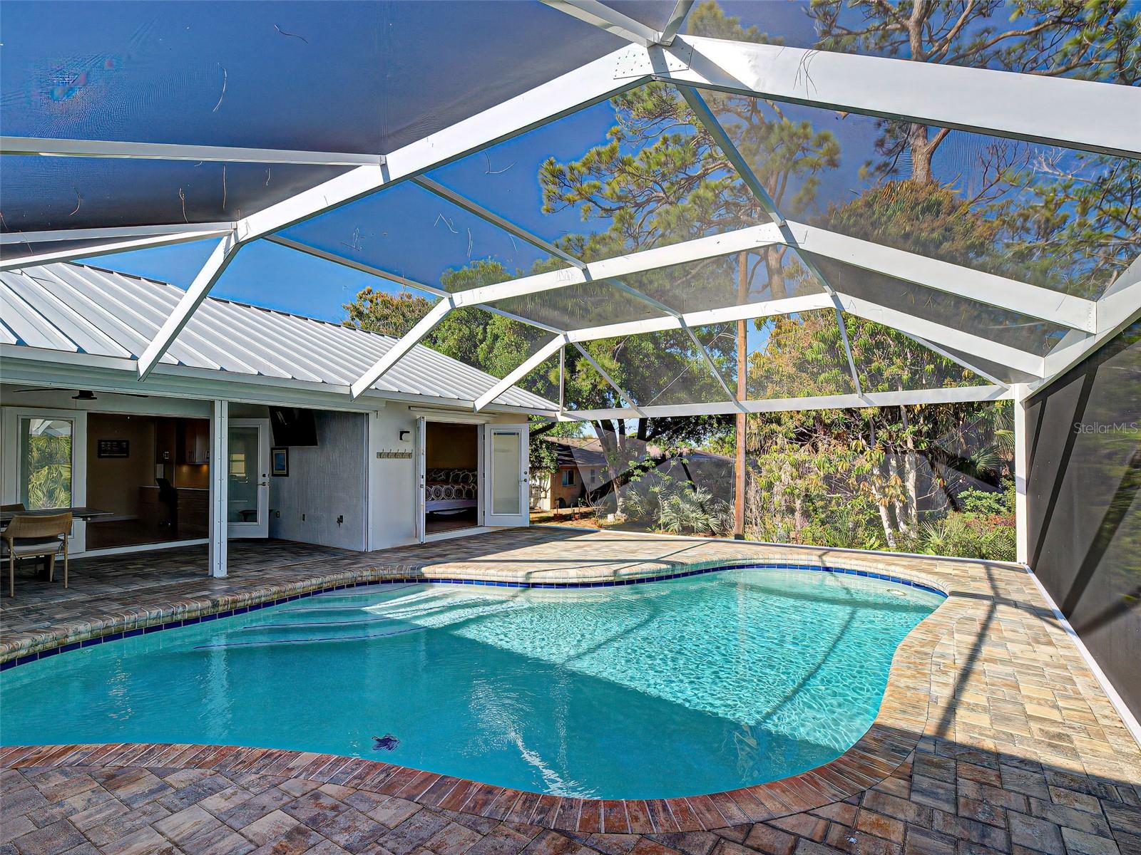 Image 25 of 60 For 940 Brengle Avenue