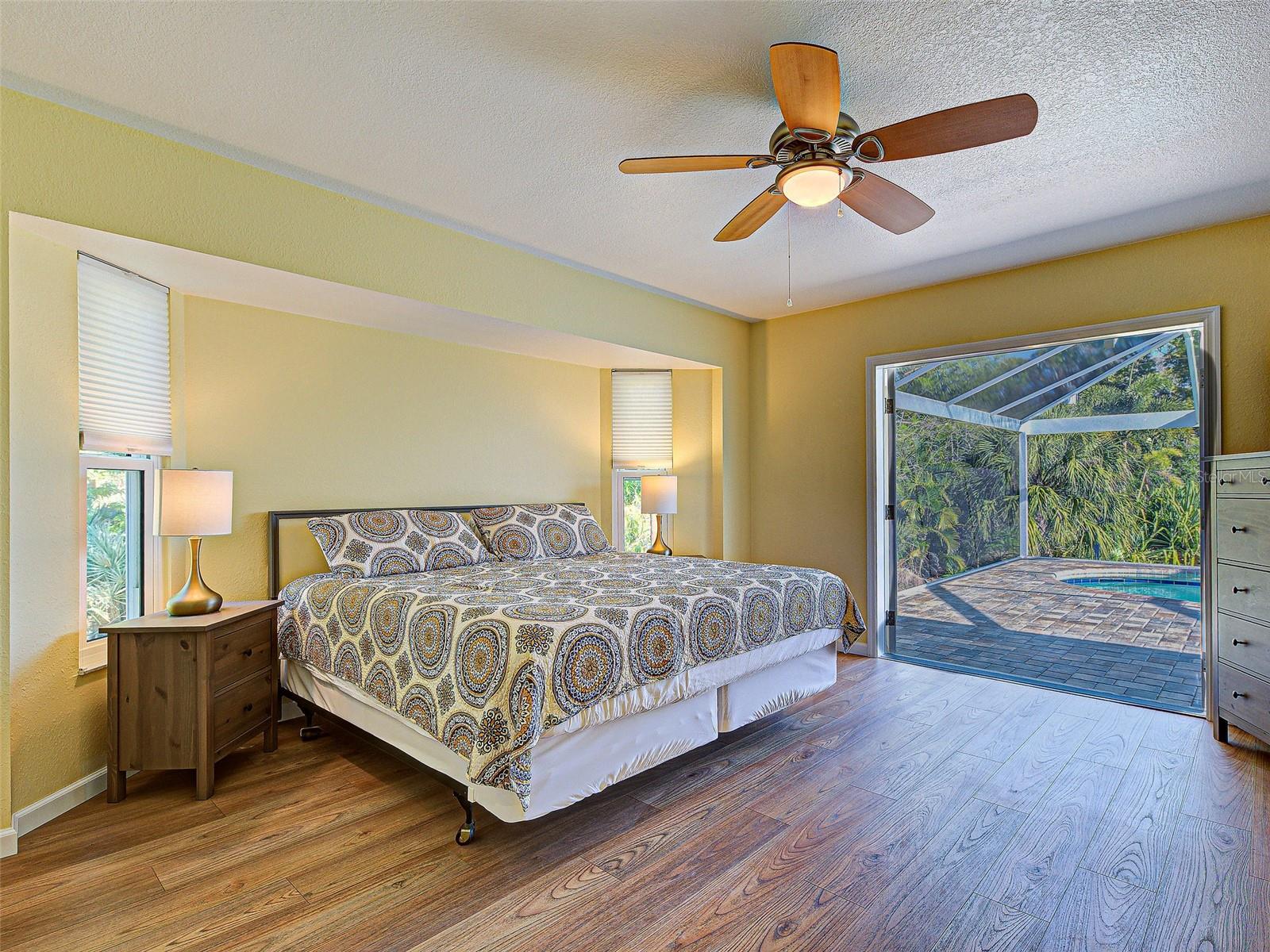 Image 30 of 60 For 940 Brengle Avenue