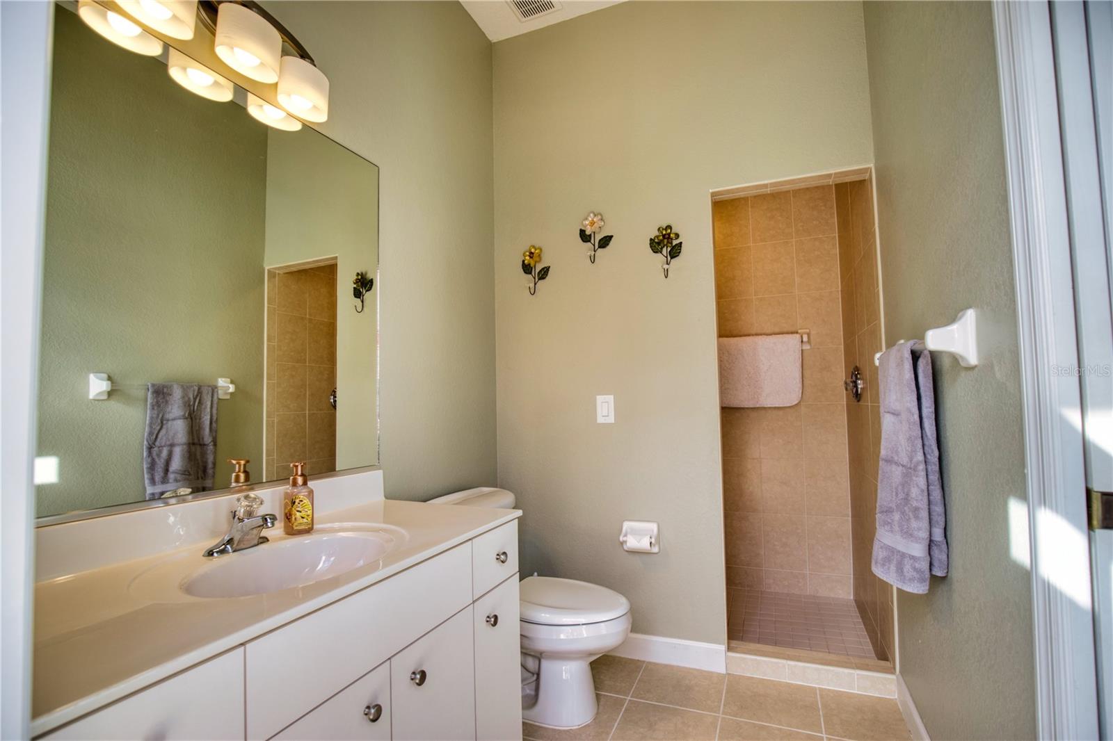 Image 28 of 66 For 6195 Kevitt Boulevard