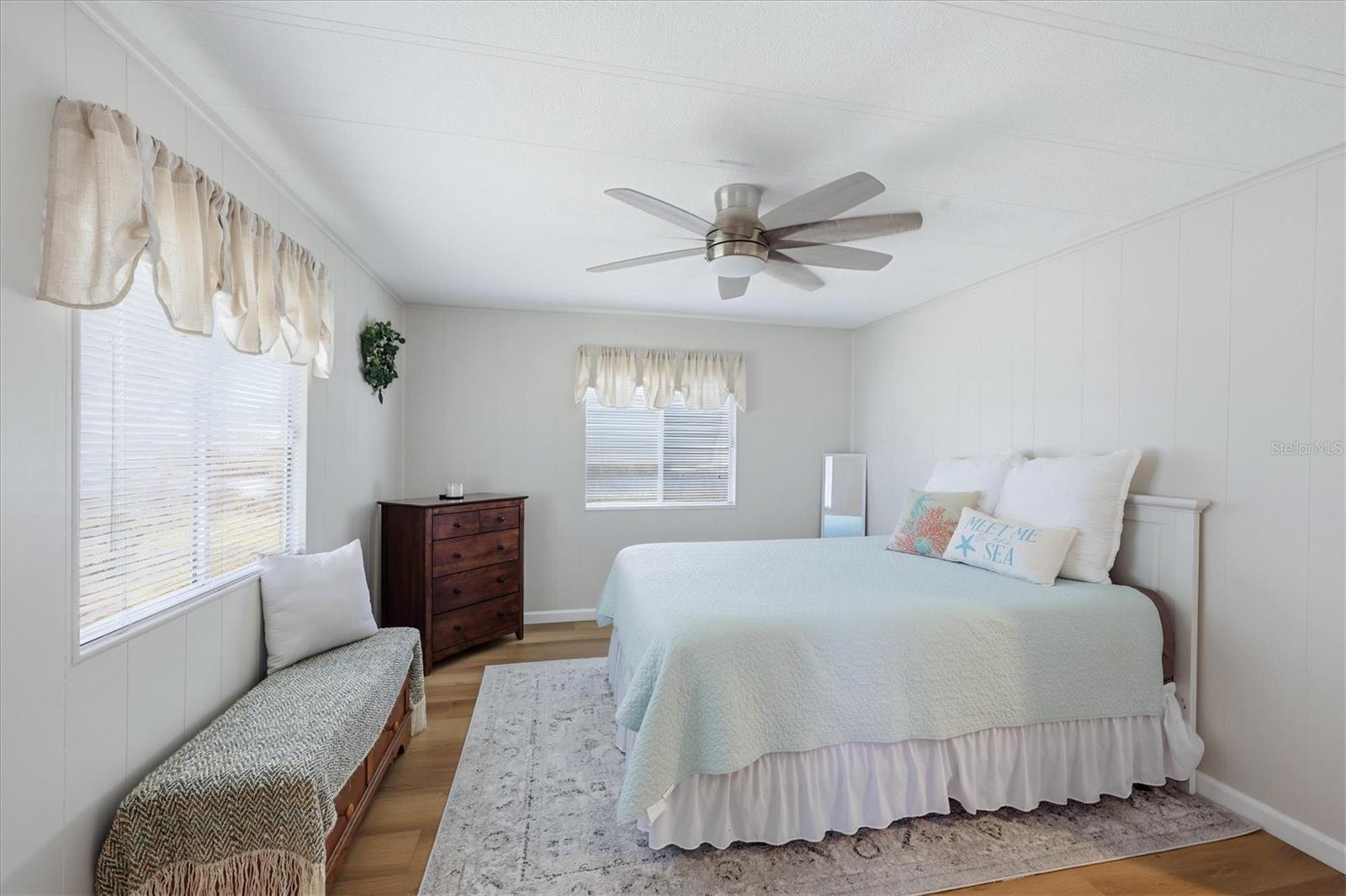 Image 18 of 32 For 240 Via De Luna