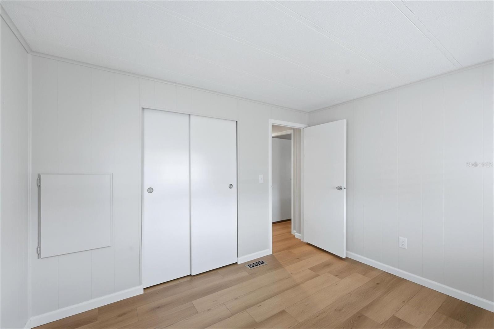 Image 27 of 32 For 240 Via De Luna