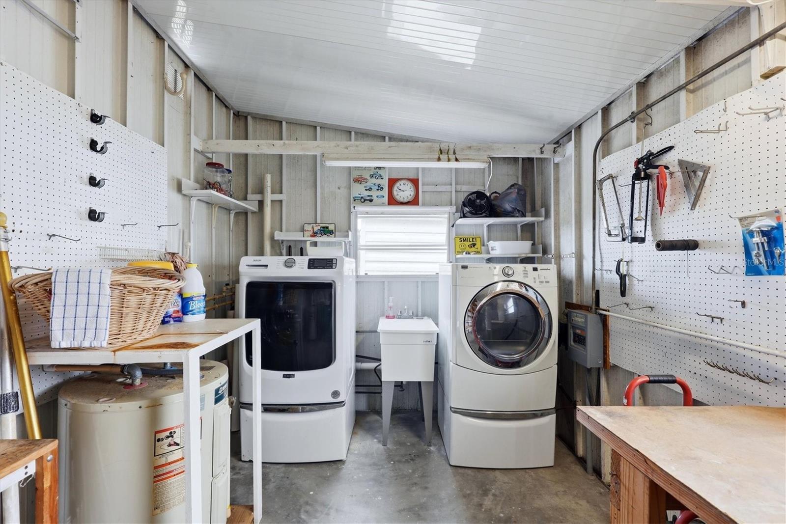 Image 29 of 32 For 240 Via De Luna