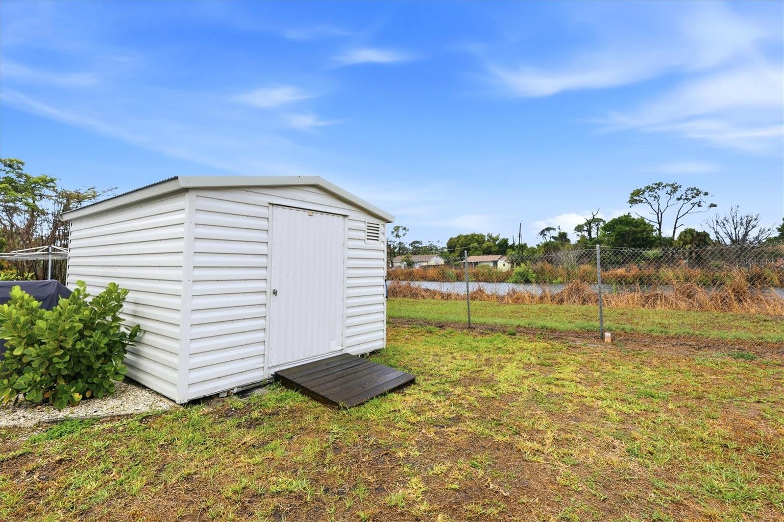 Image 31 of 32 For 240 Via De Luna