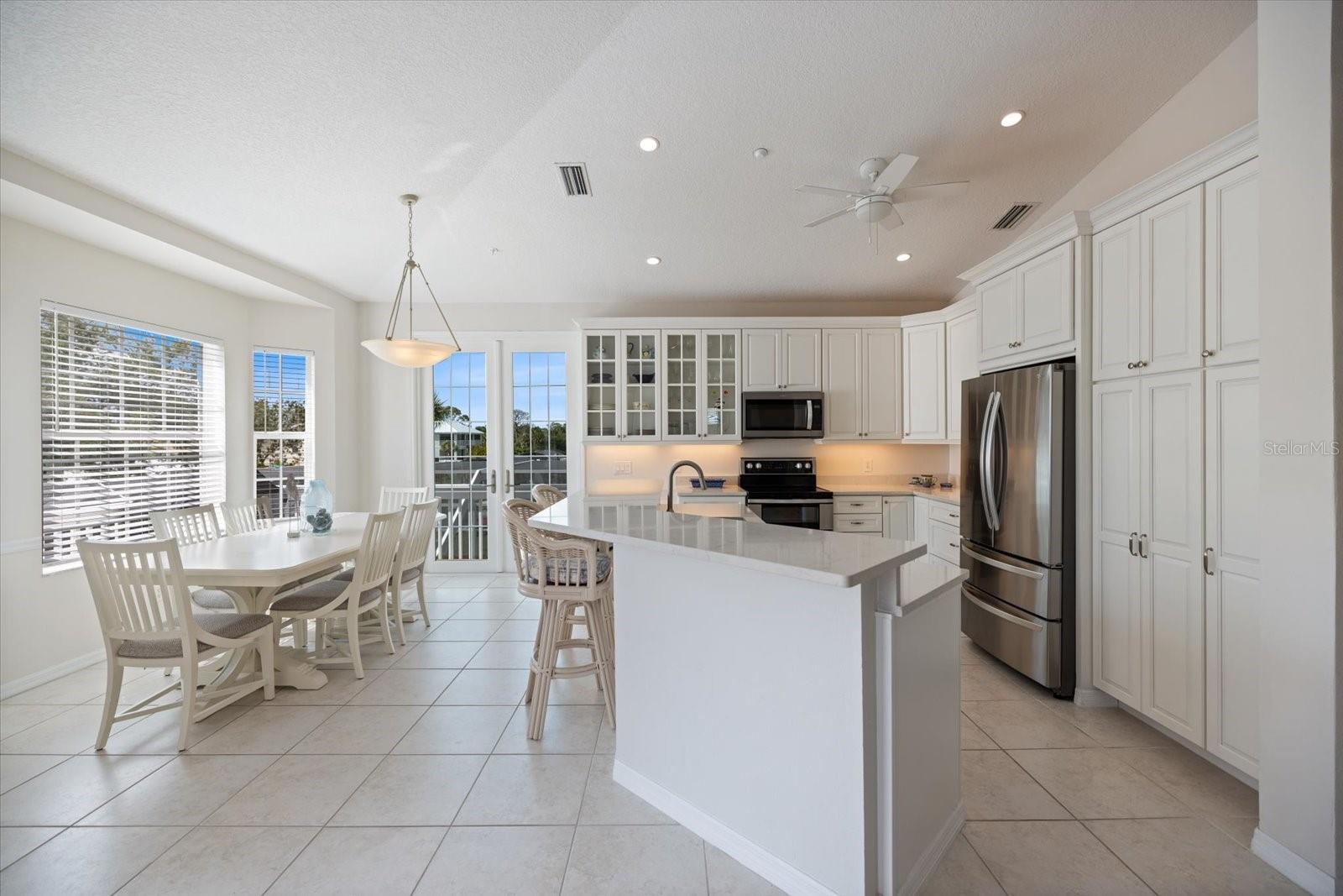 Image 18 of 56 For 9181 Lake Drive