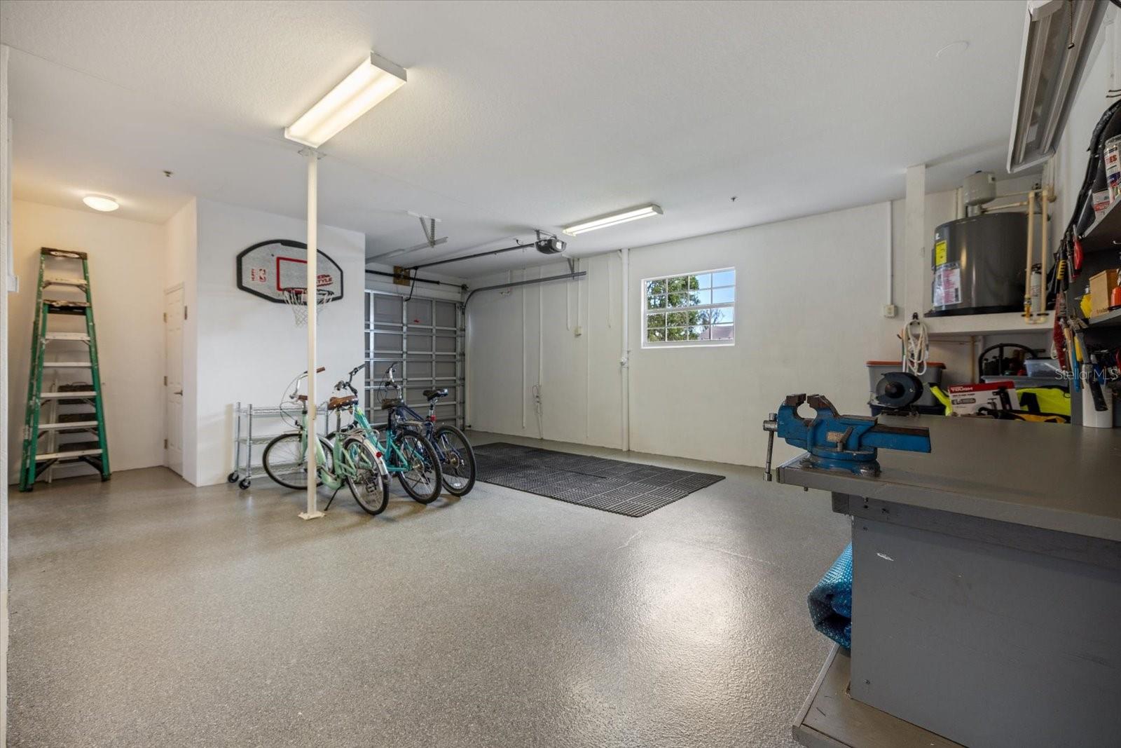 Image 54 of 56 For 9181 Lake Drive