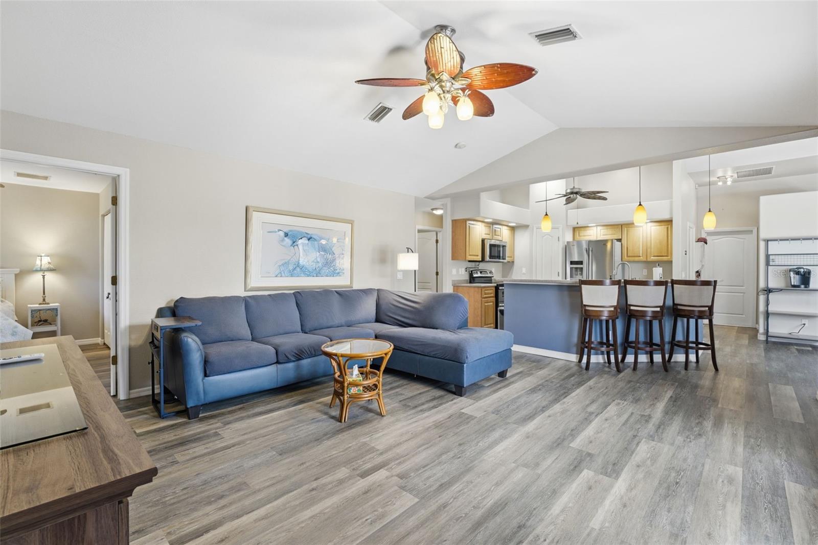 Image 10 of 59 For 231 Broadmoor Lane