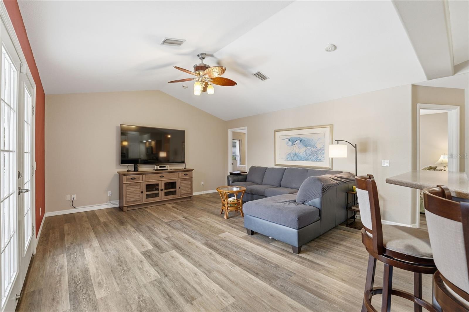 Image 11 of 59 For 231 Broadmoor Lane