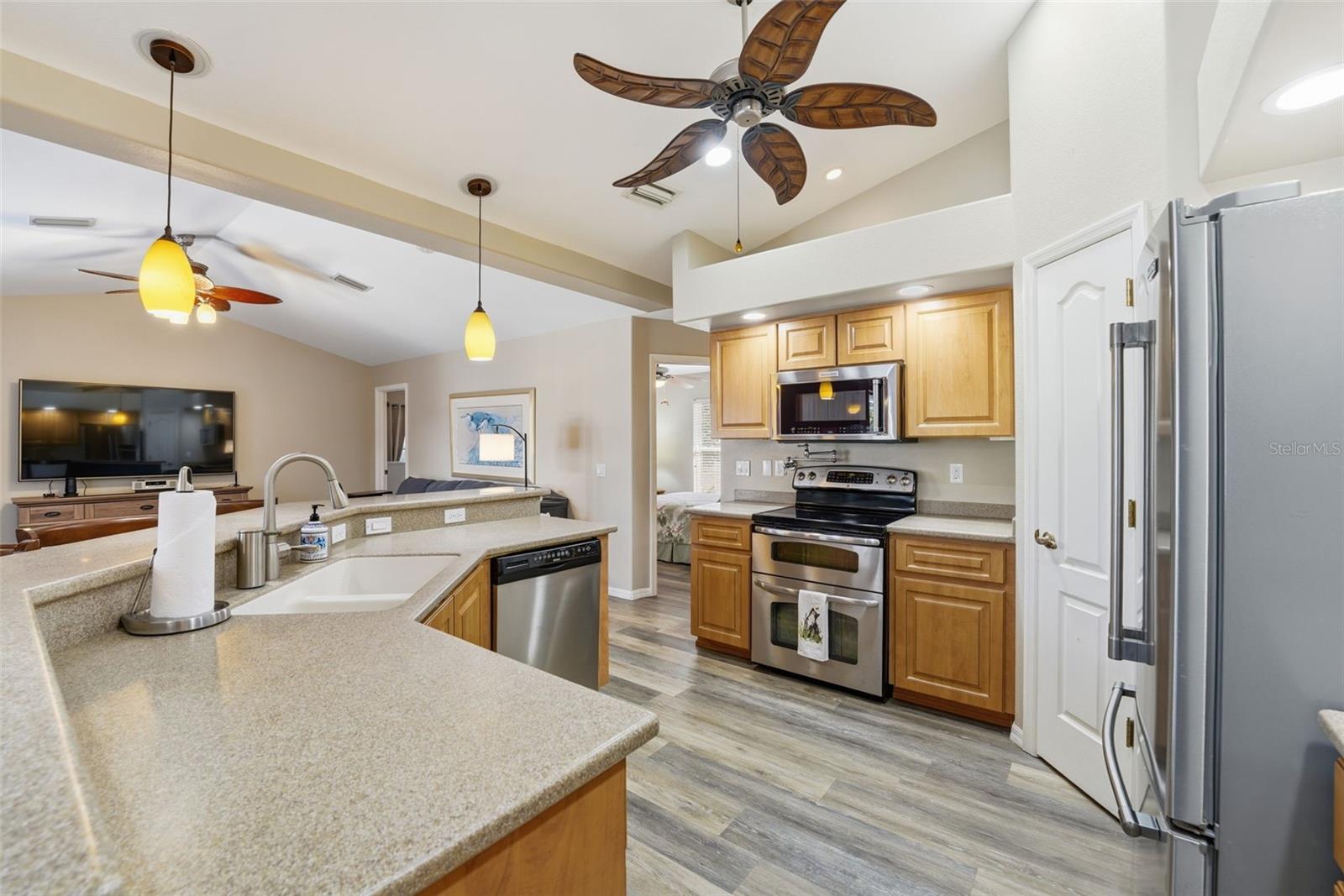 Image 15 of 59 For 231 Broadmoor Lane