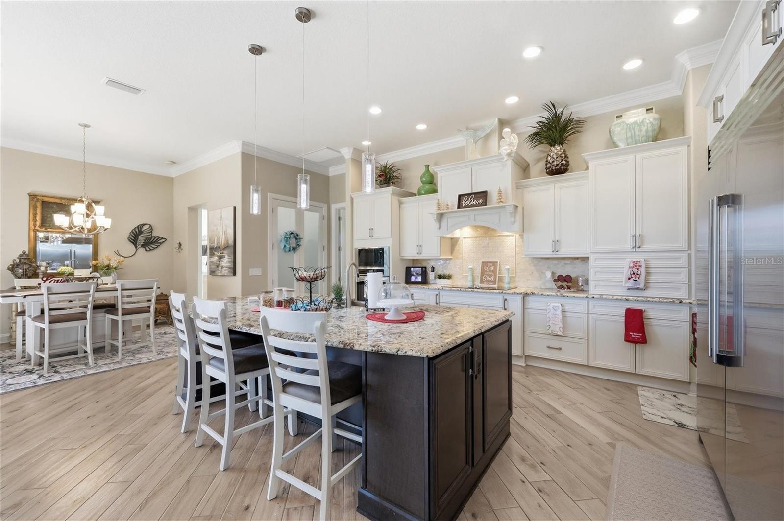 Image 16 of 48 For 14267 Artesia Avenue