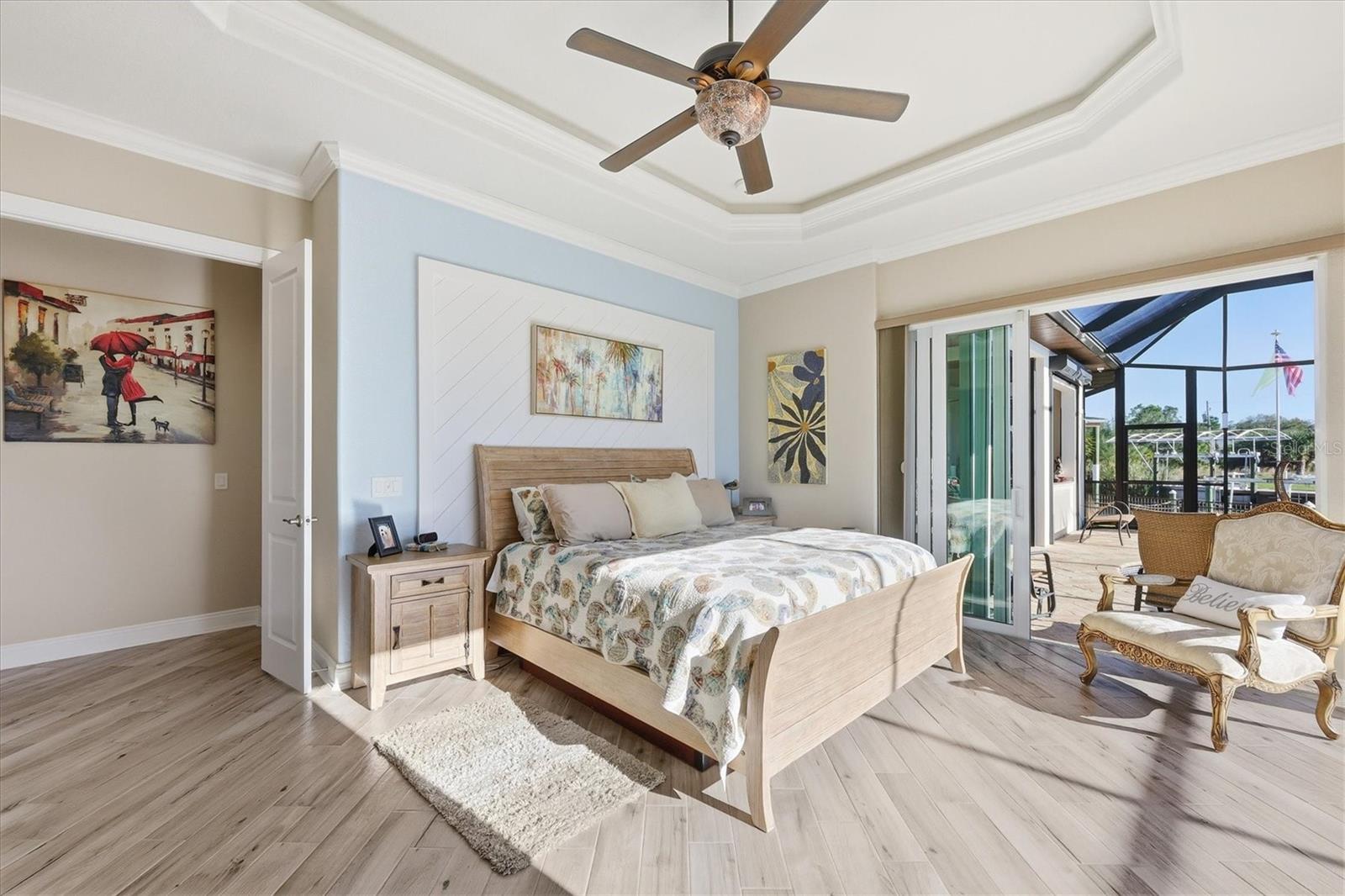 Image 22 of 48 For 14267 Artesia Avenue