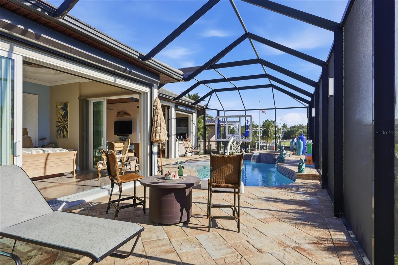 Image 35 of 48 For 14267 Artesia Avenue