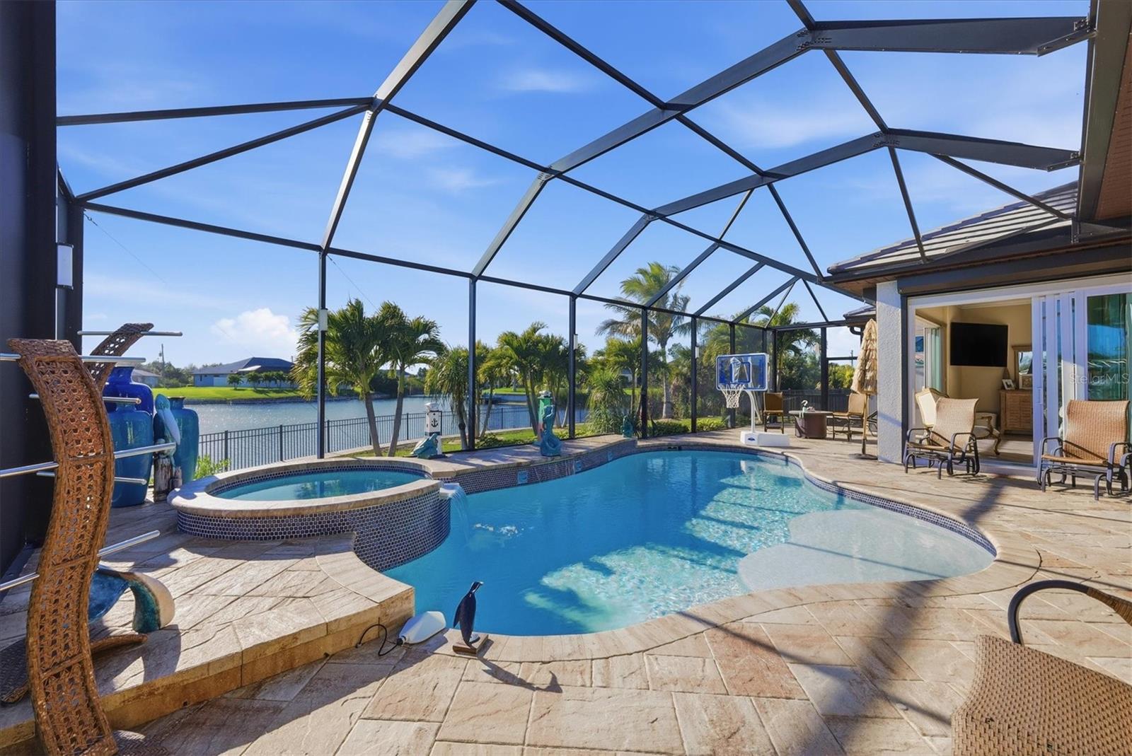 Image 36 of 48 For 14267 Artesia Avenue