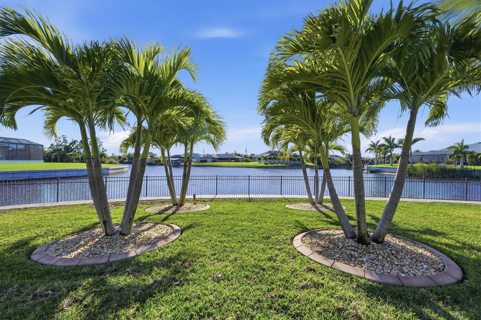 Image 38 of 48 For 14267 Artesia Avenue