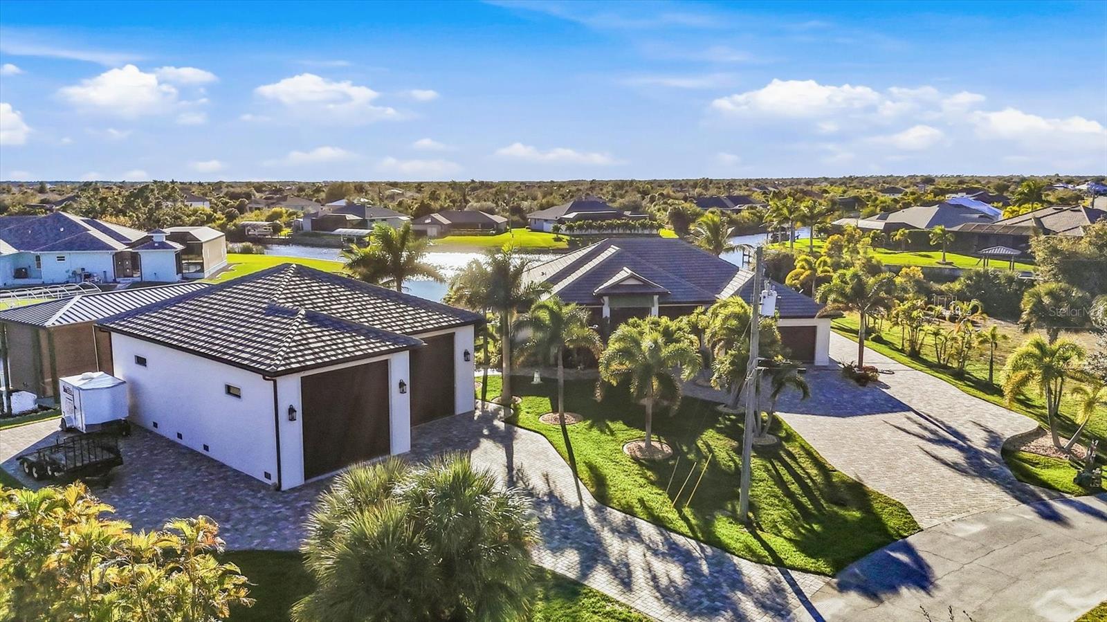 Image 4 of 48 For 14267 Artesia Avenue