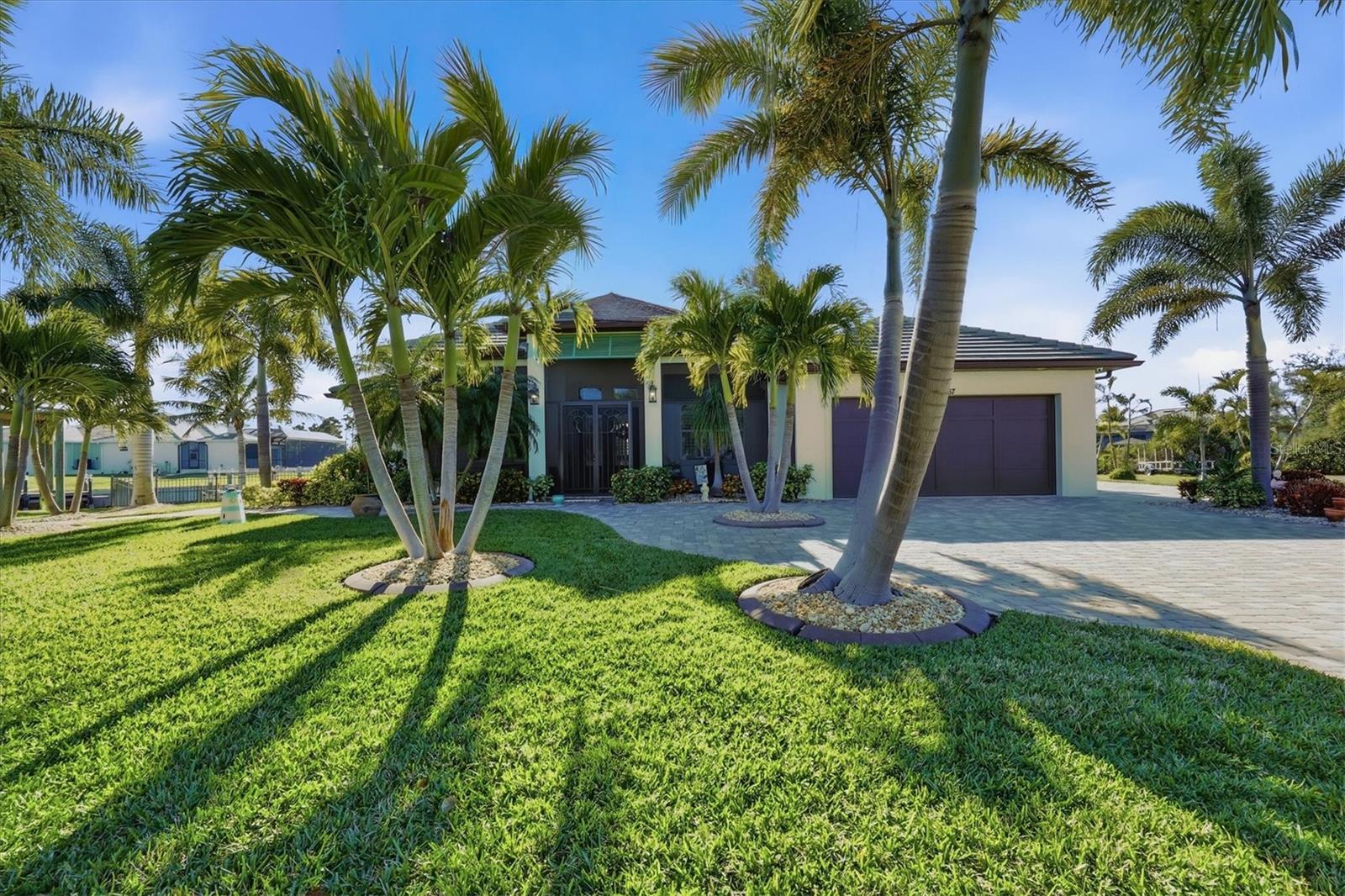 Image 6 of 48 For 14267 Artesia Avenue