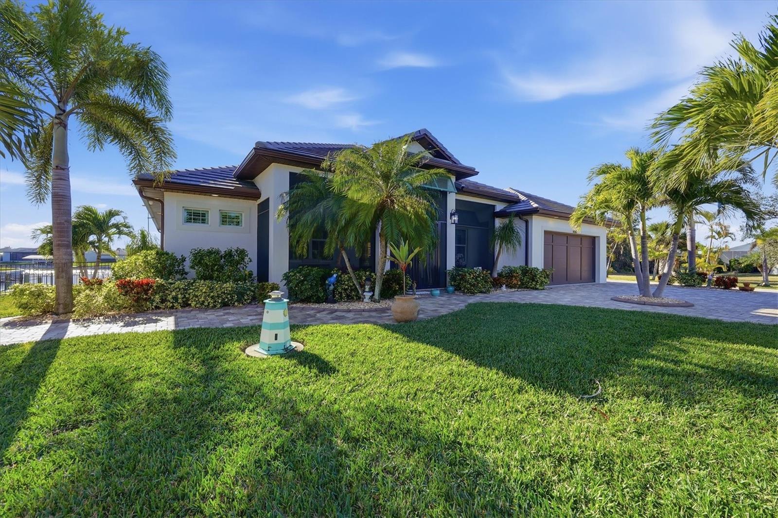 Image 7 of 48 For 14267 Artesia Avenue