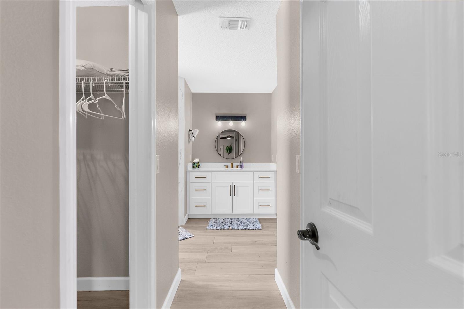 Image 13 of 44 For 254 Mark Twain Lane