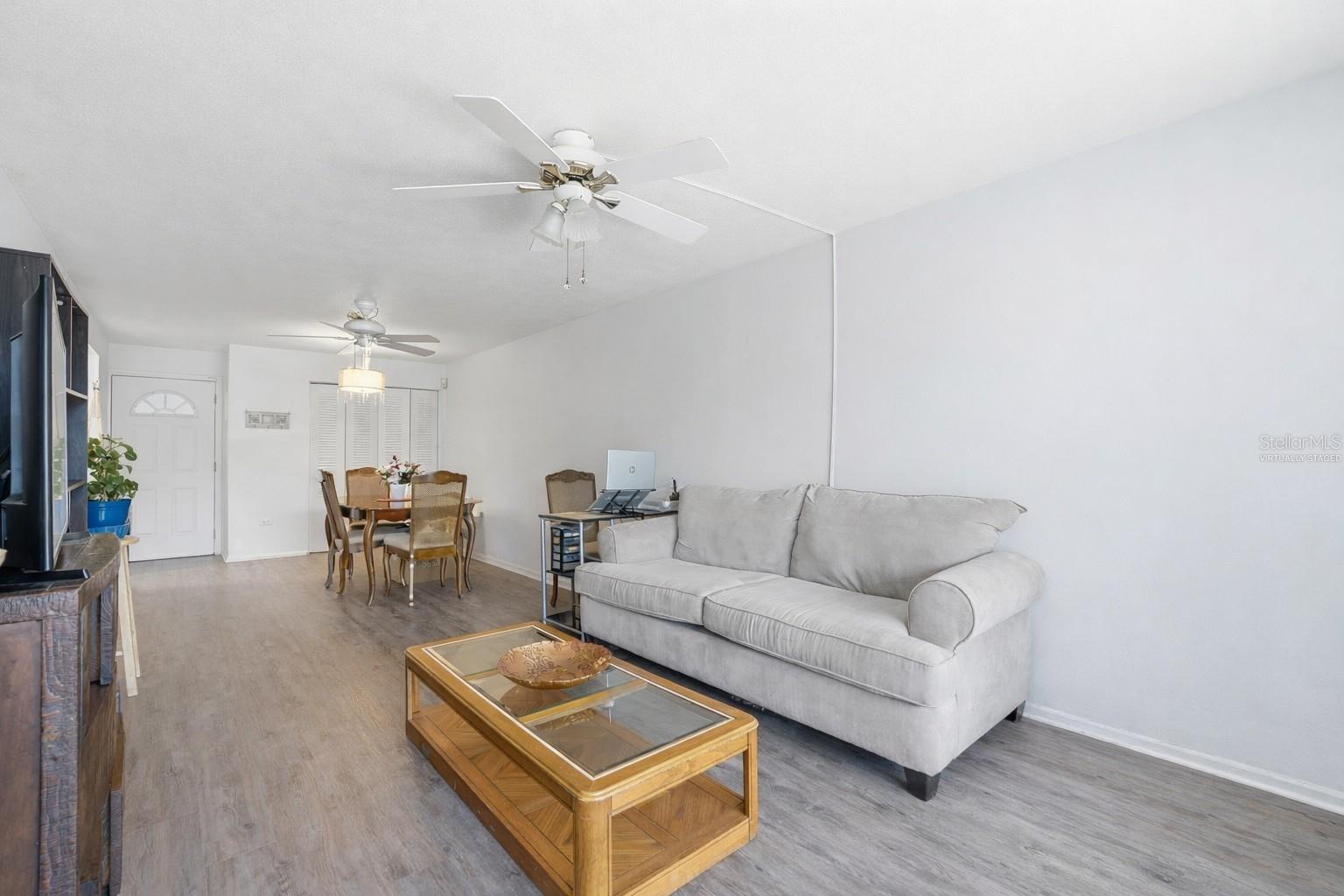 Image 12 of 30 For 3900 Roxane Boulevard 10a