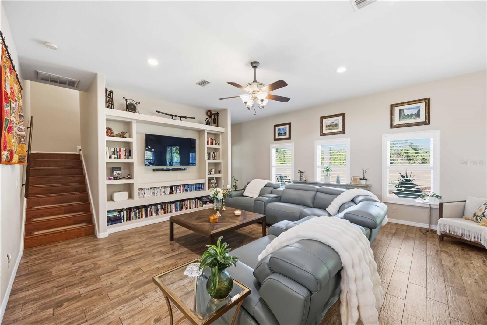 Image 11 of 76 For 13534 Jeronimo Lane