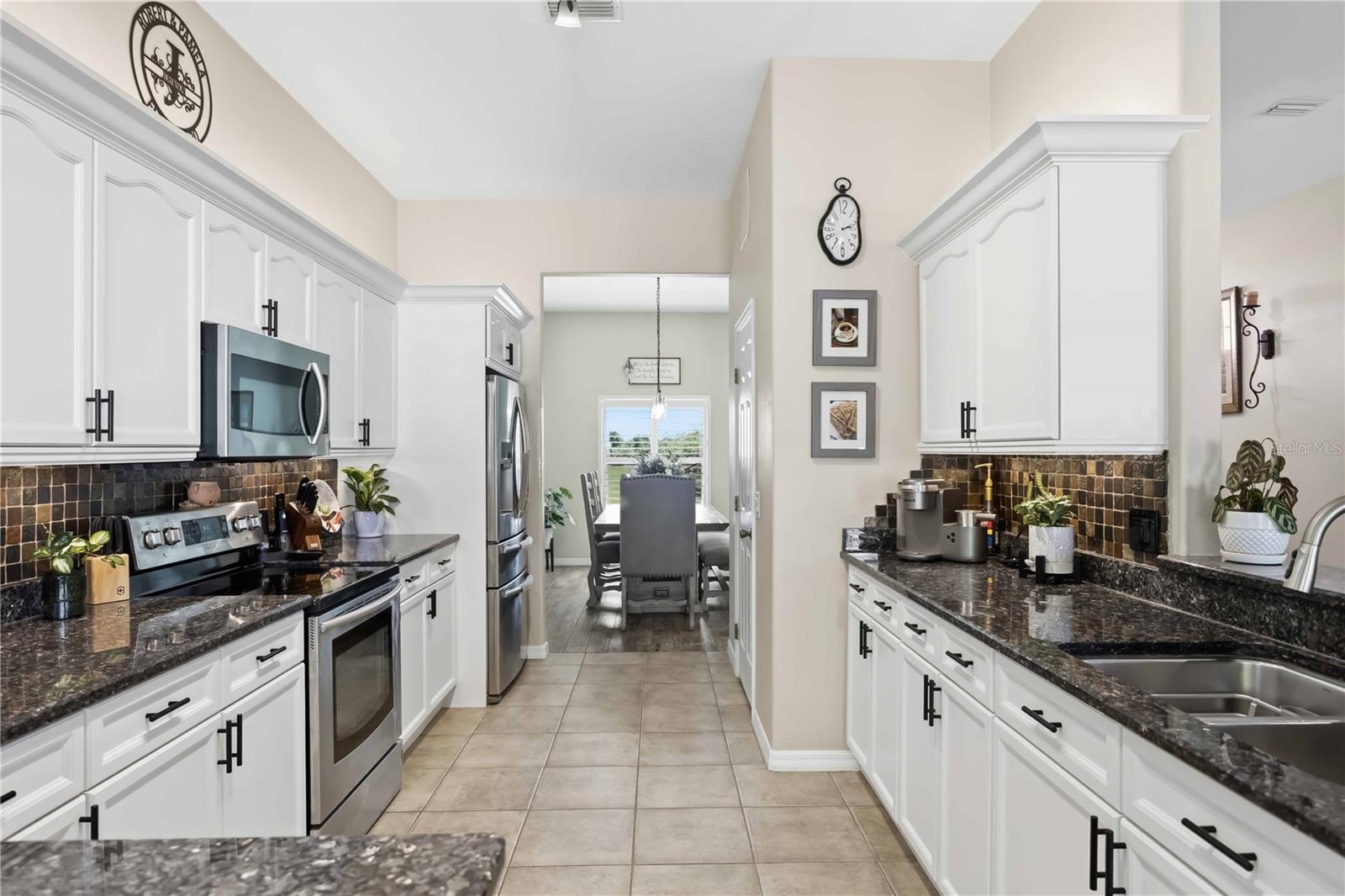 Image 16 of 76 For 13534 Jeronimo Lane