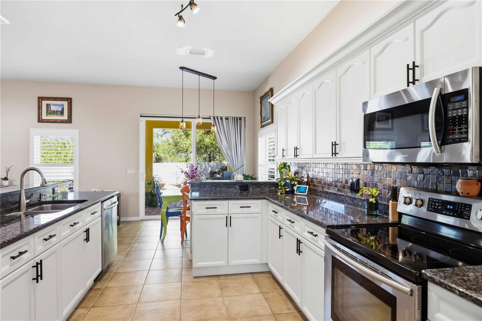 Image 20 of 76 For 13534 Jeronimo Lane