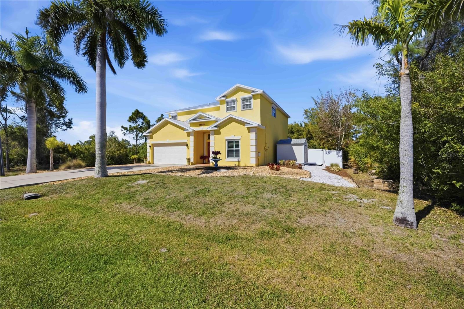 Image 4 of 76 For 13534 Jeronimo Lane