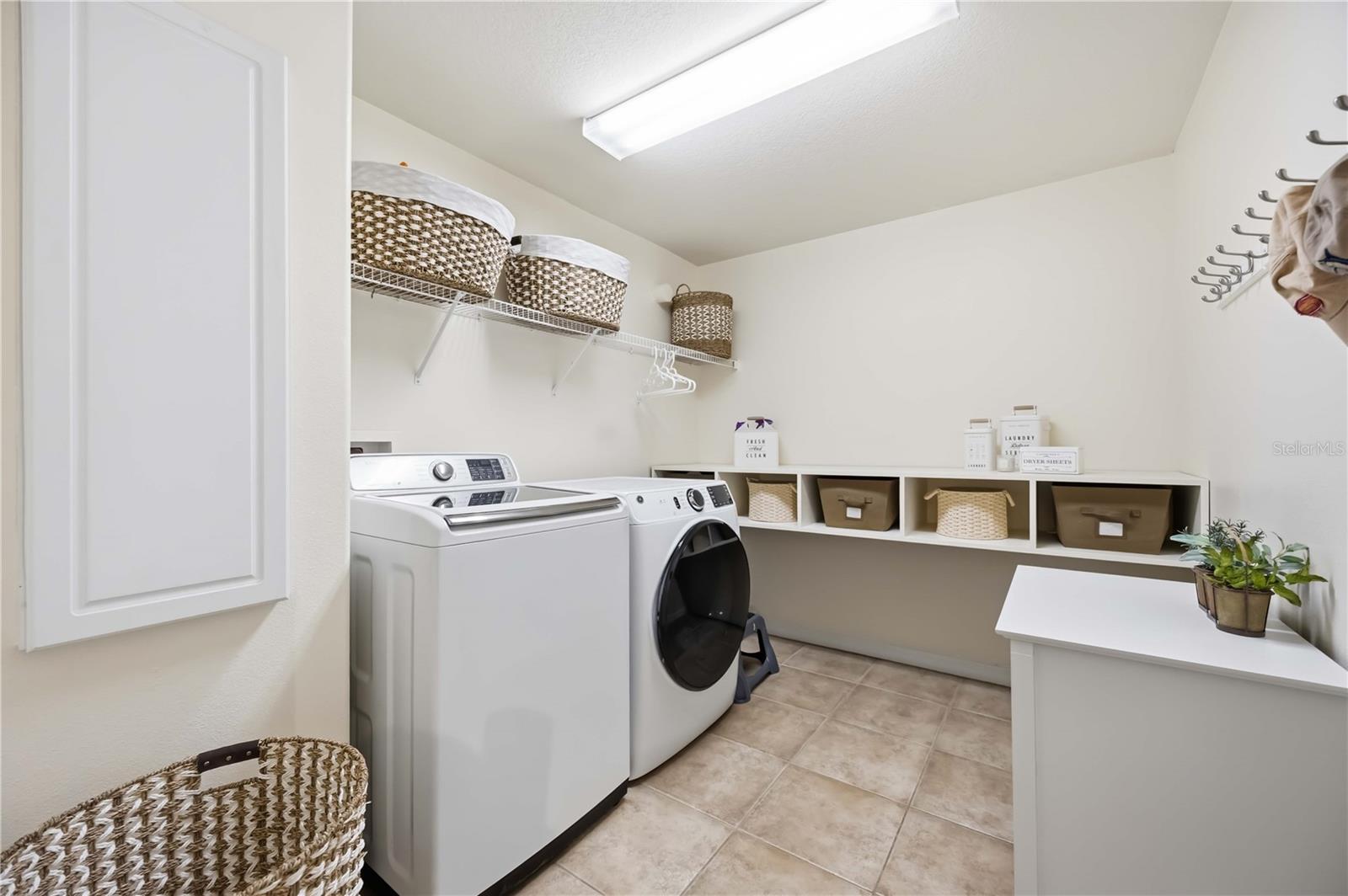 Image 40 of 76 For 13534 Jeronimo Lane