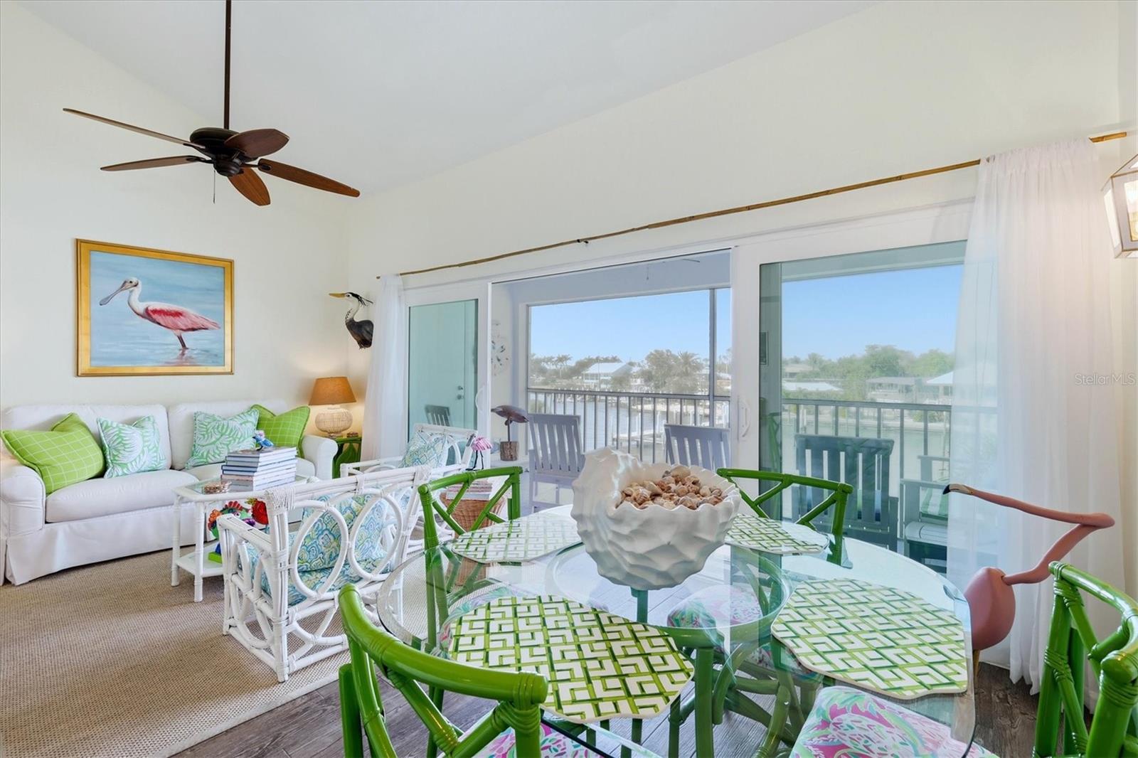 Image 11 of 45 For 7070 Placida Road 1121