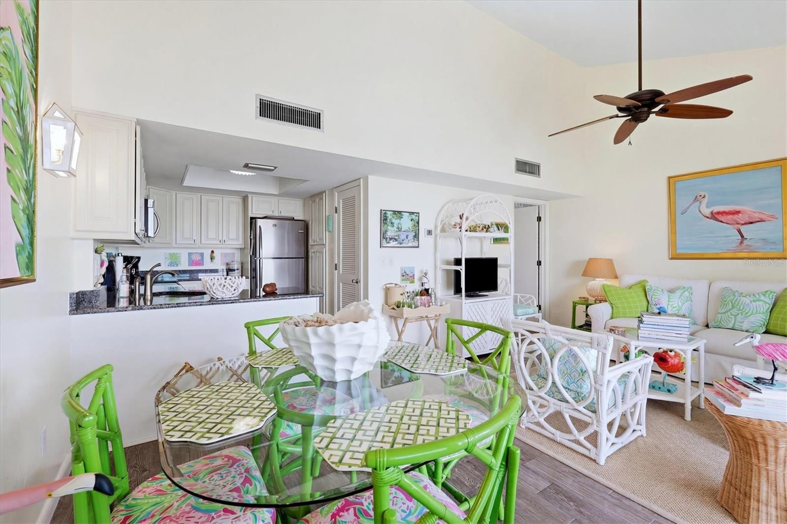 Image 12 of 45 For 7070 Placida Road 1121