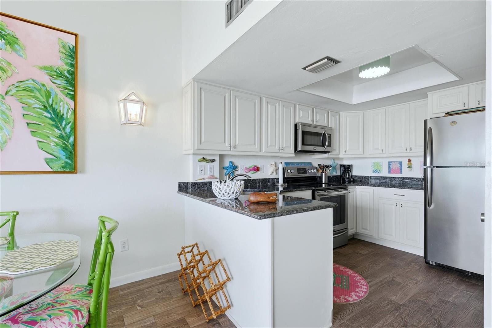 Image 14 of 45 For 7070 Placida Road 1121