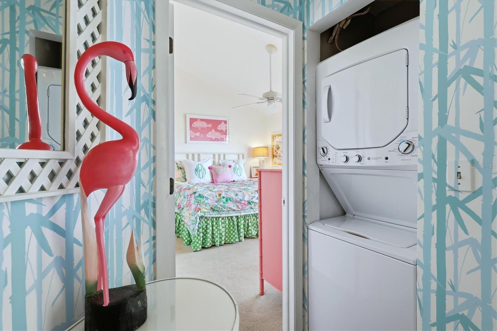 Image 17 of 45 For 7070 Placida Road 1121