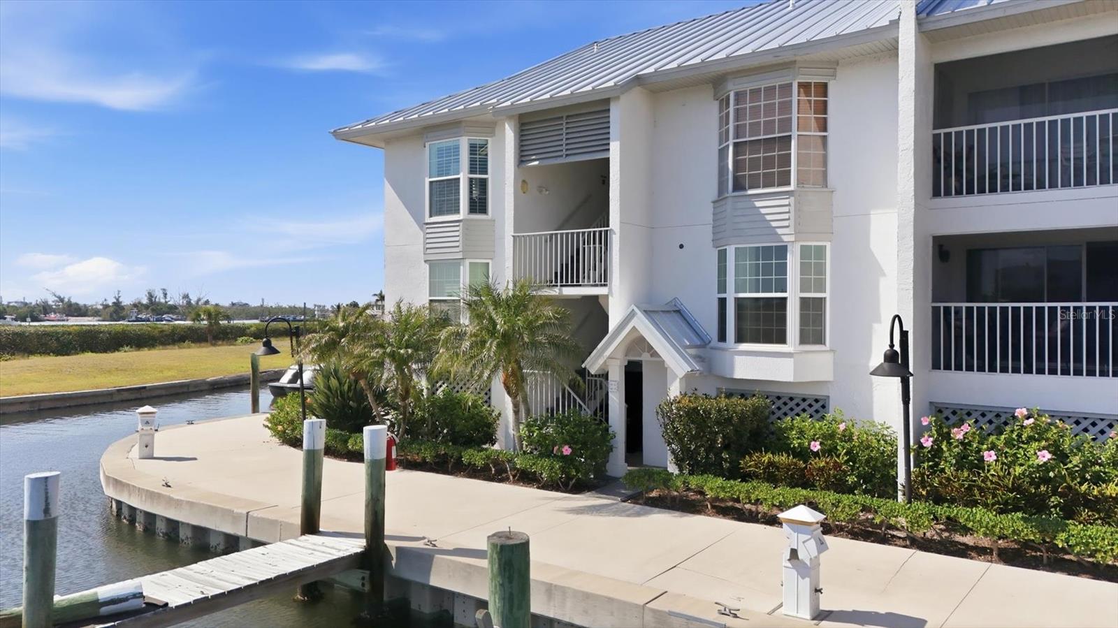 Image 2 of 45 For 7070 Placida Road 1121