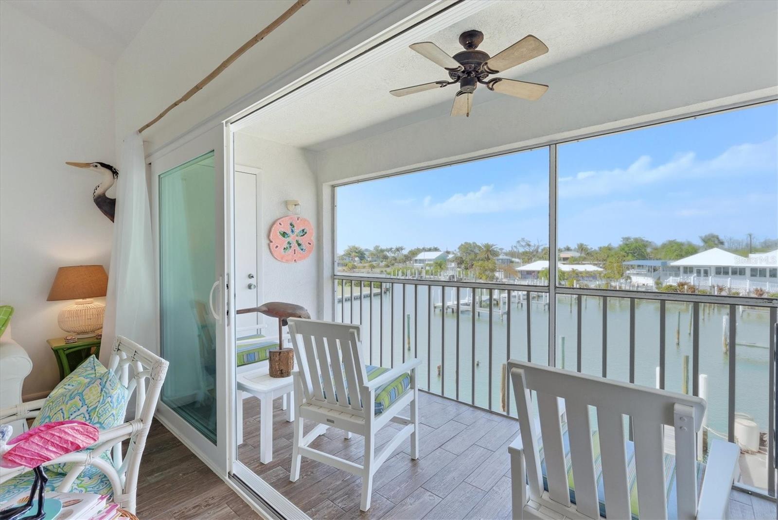 Image 24 of 45 For 7070 Placida Road 1121