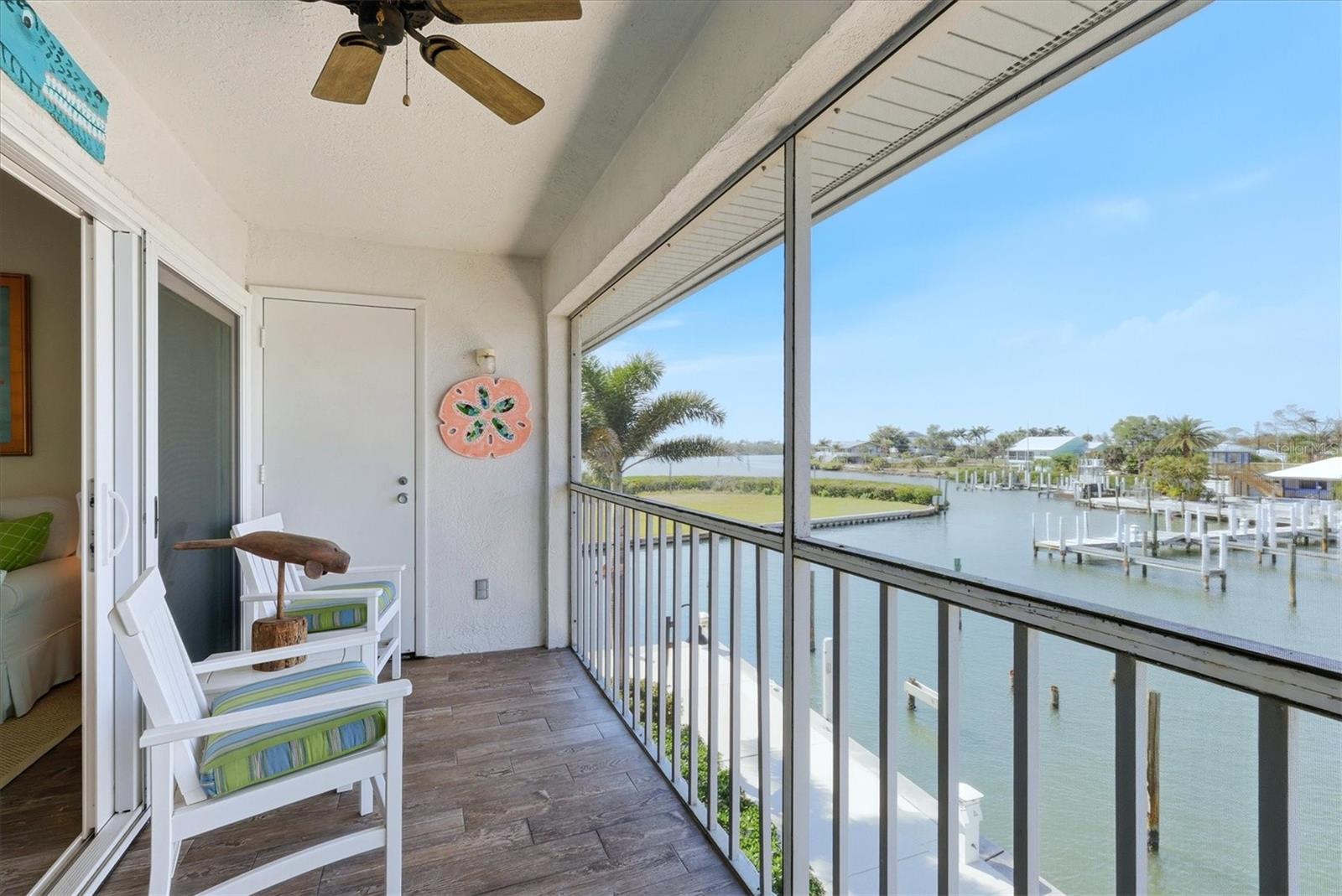 Image 25 of 45 For 7070 Placida Road 1121