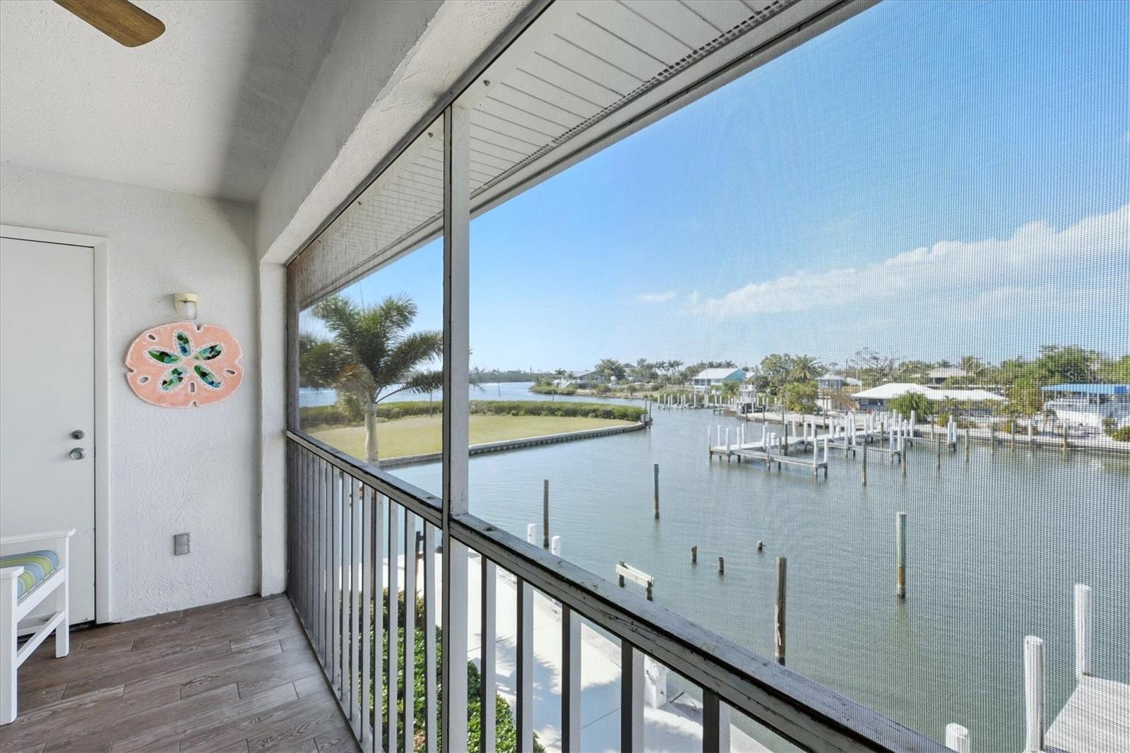 Image 26 of 45 For 7070 Placida Road 1121