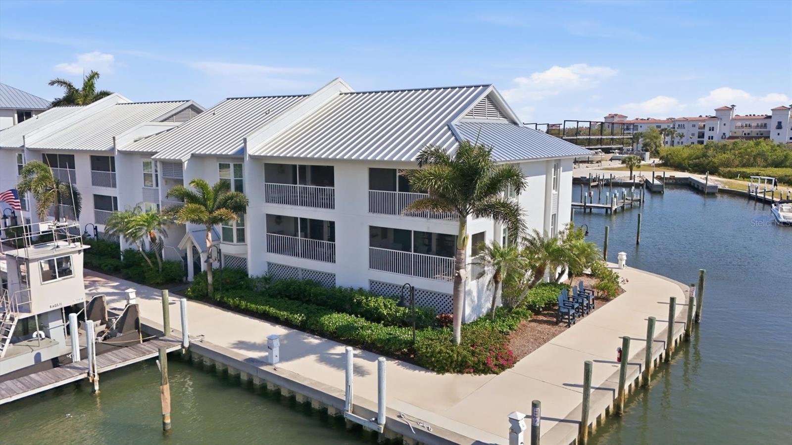 Image 32 of 45 For 7070 Placida Road 1121